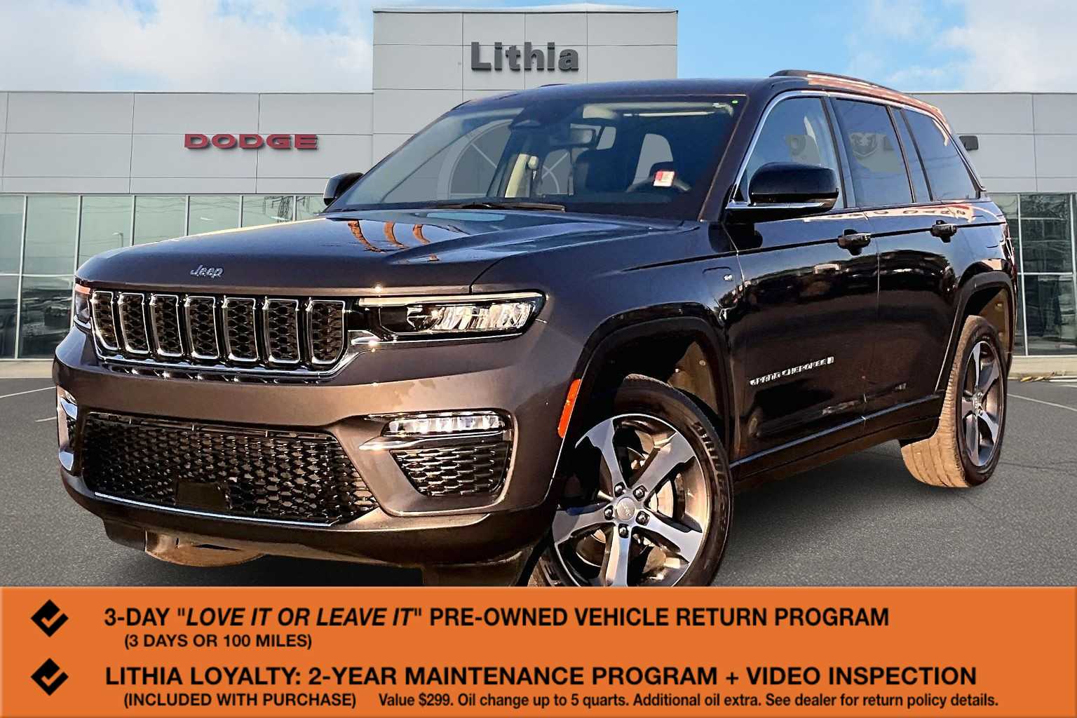 2023 Jeep Grand Cherokee 4xe's photo