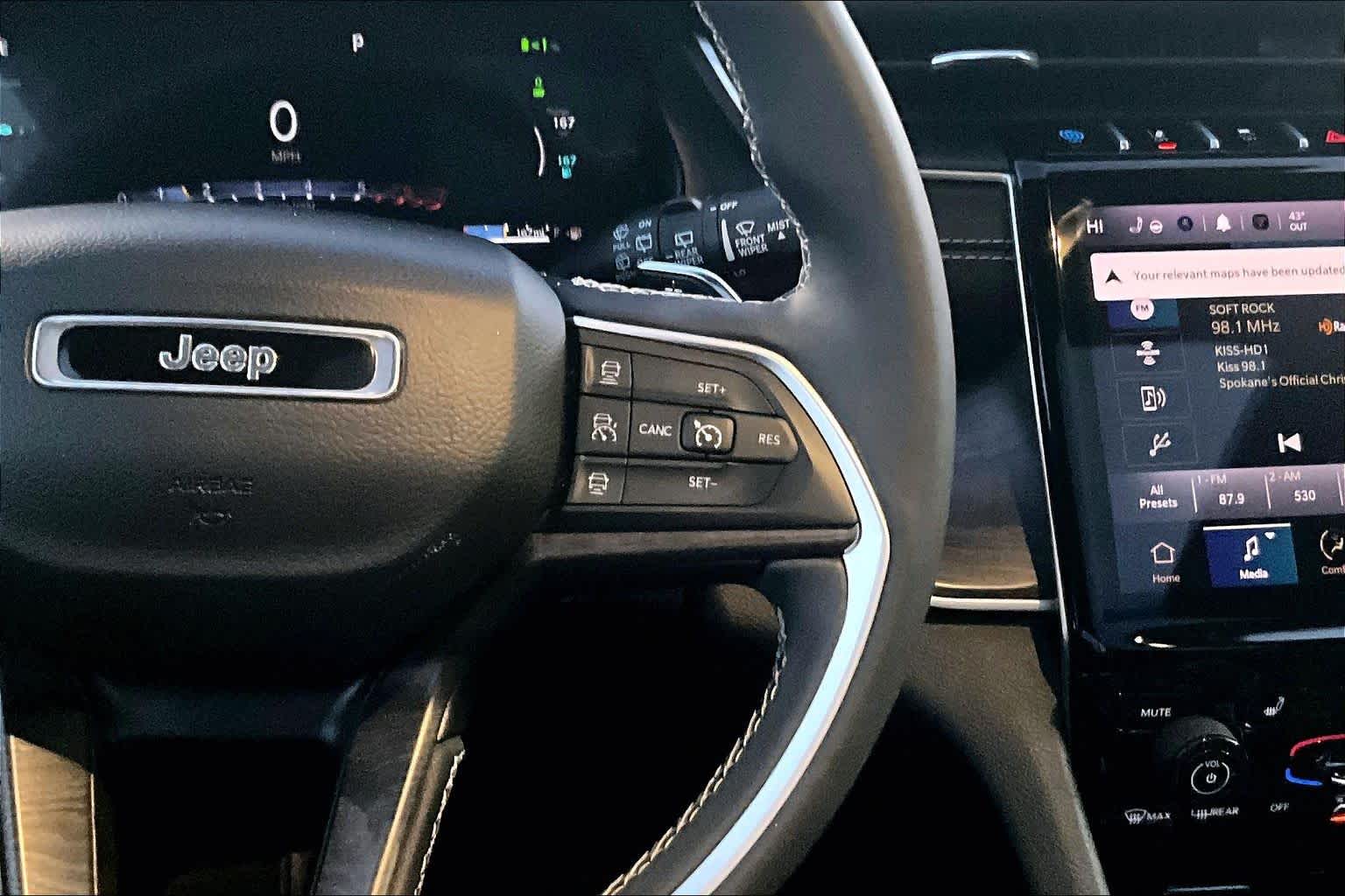 Thumbnail: 2024 Jeep Grand Cherokee - 26