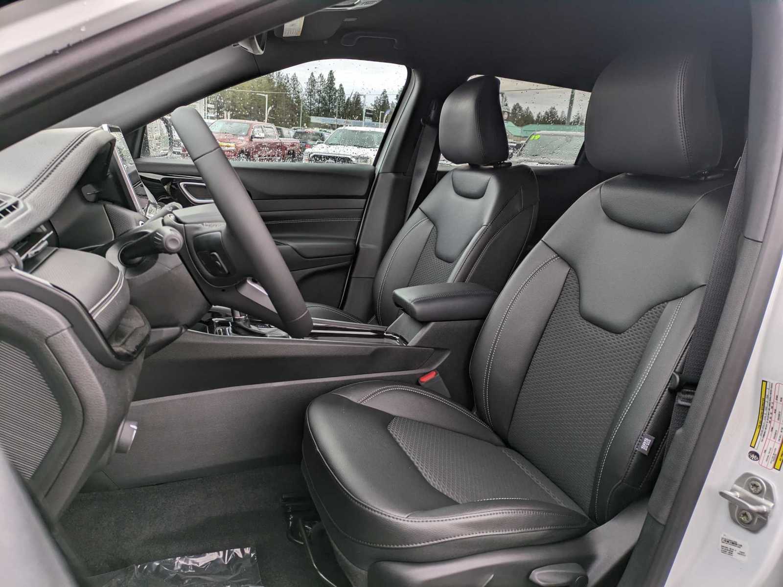 Thumbnail: 2024 Jeep Compass - 19