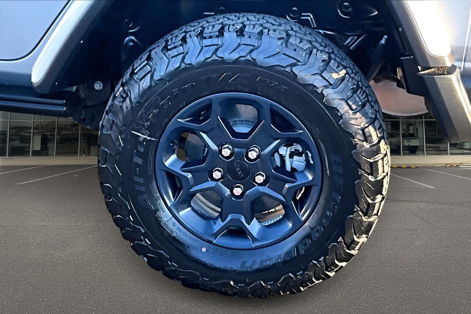 Thumbnail: 2023 Jeep Wrangler - 36