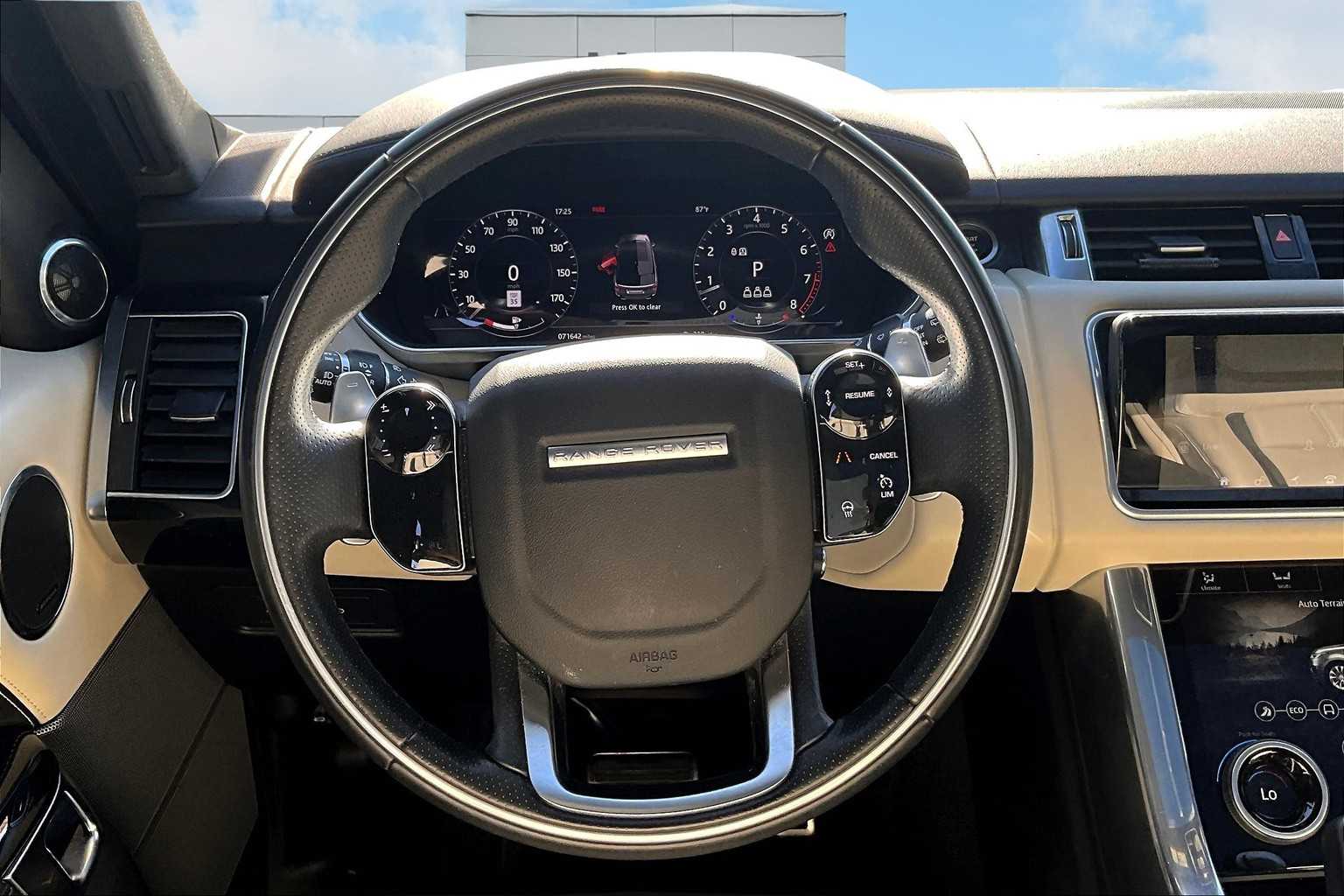 Thumbnail: 2020 Land Rover Range Rover Sport - 15
