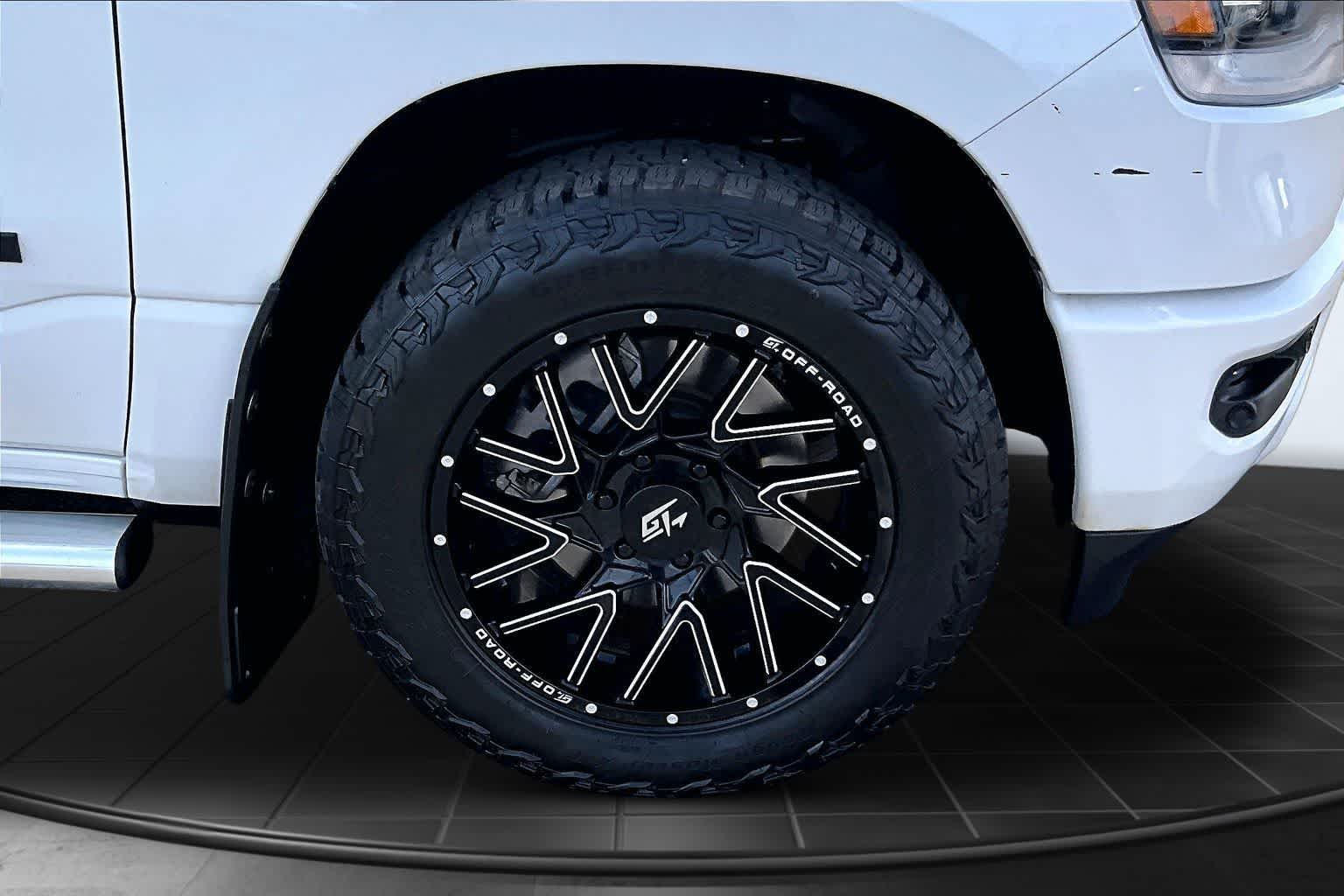 Thumbnail: 2019 RAM 1500 - 34
