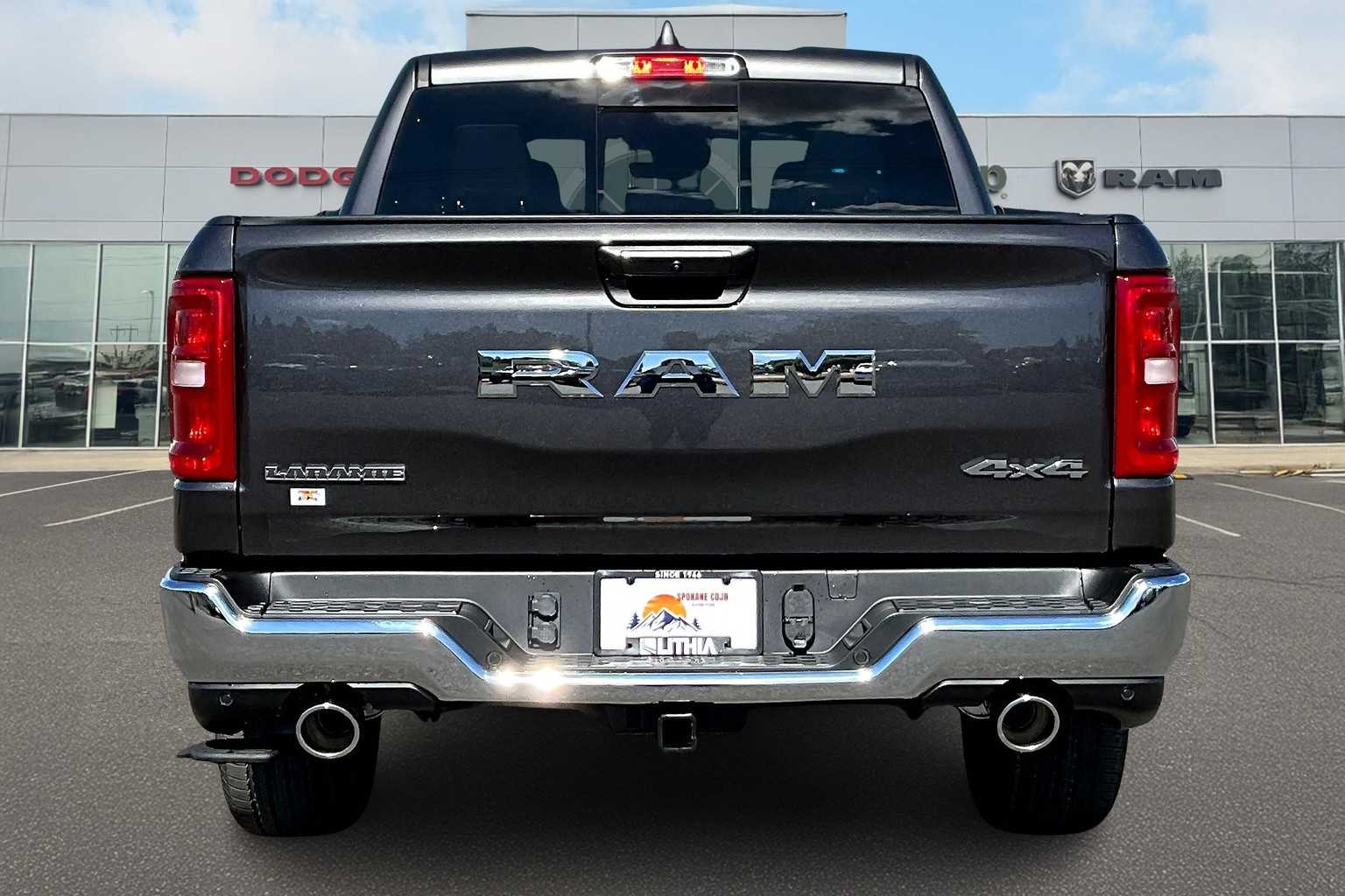Thumbnail: 2026 RAM 1500 - 5