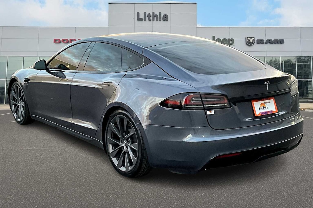 Used 2022 Tesla Model S Sedan