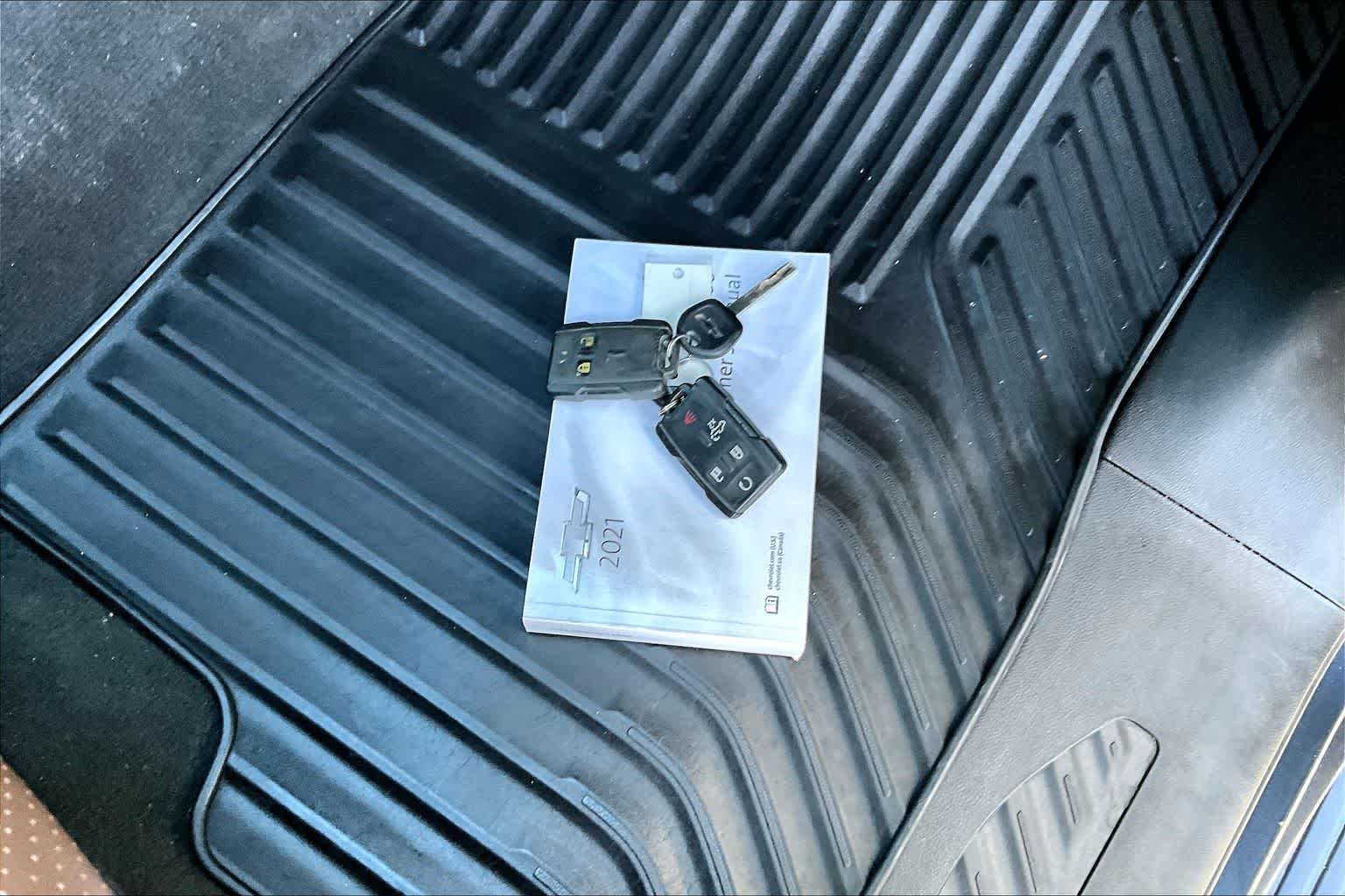 Thumbnail: 2021 Chevrolet Silverado 1500 - 19