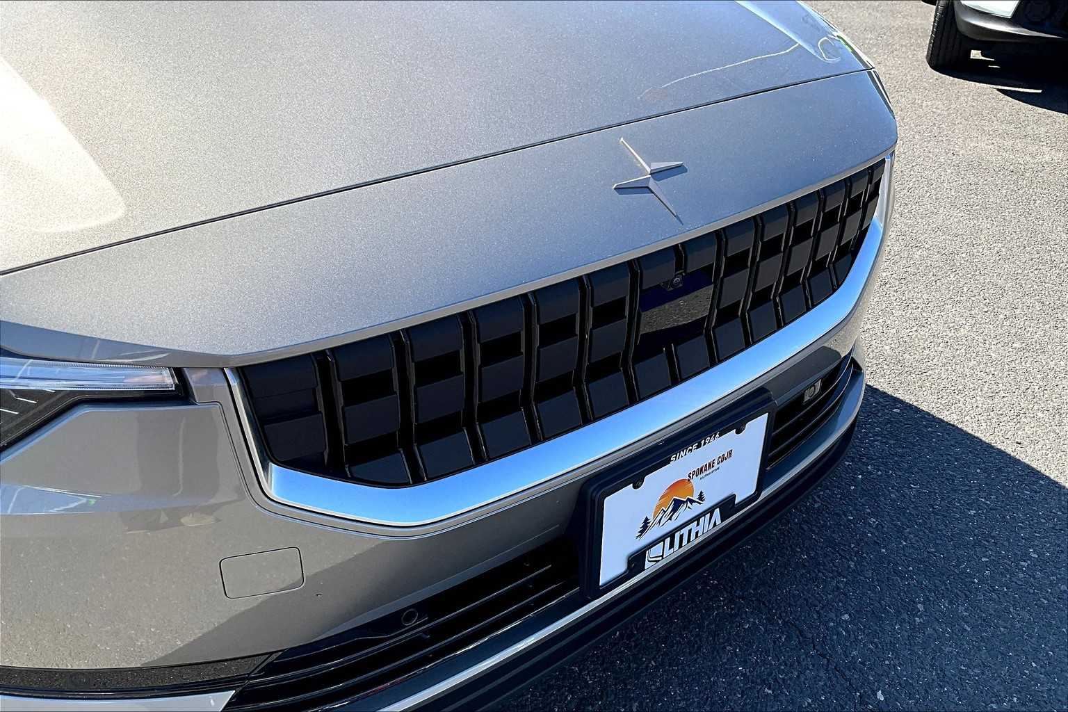 Thumbnail: 2022 Polestar 2 - 29
