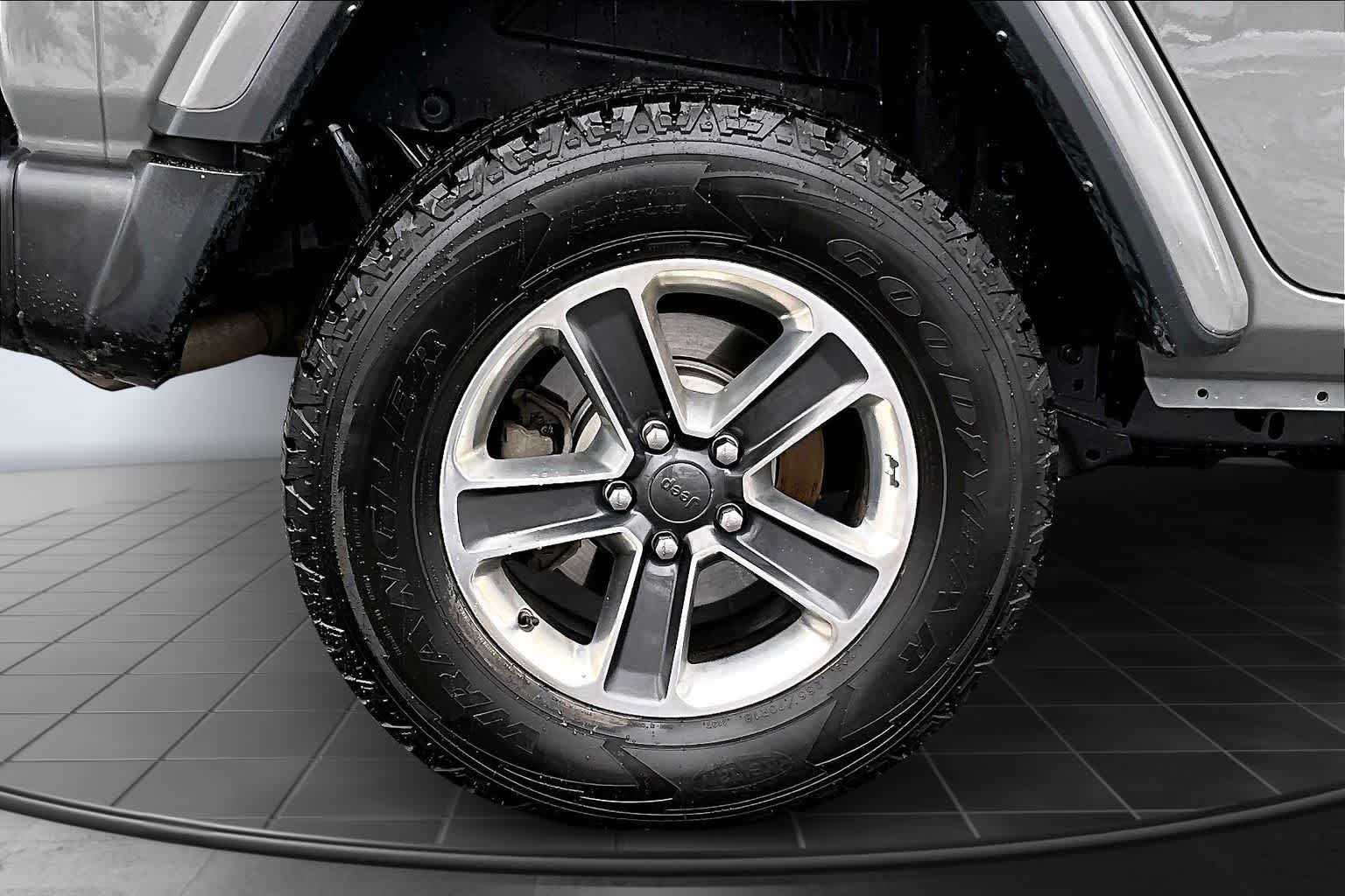 Thumbnail: 2023 Jeep Wrangler - 35