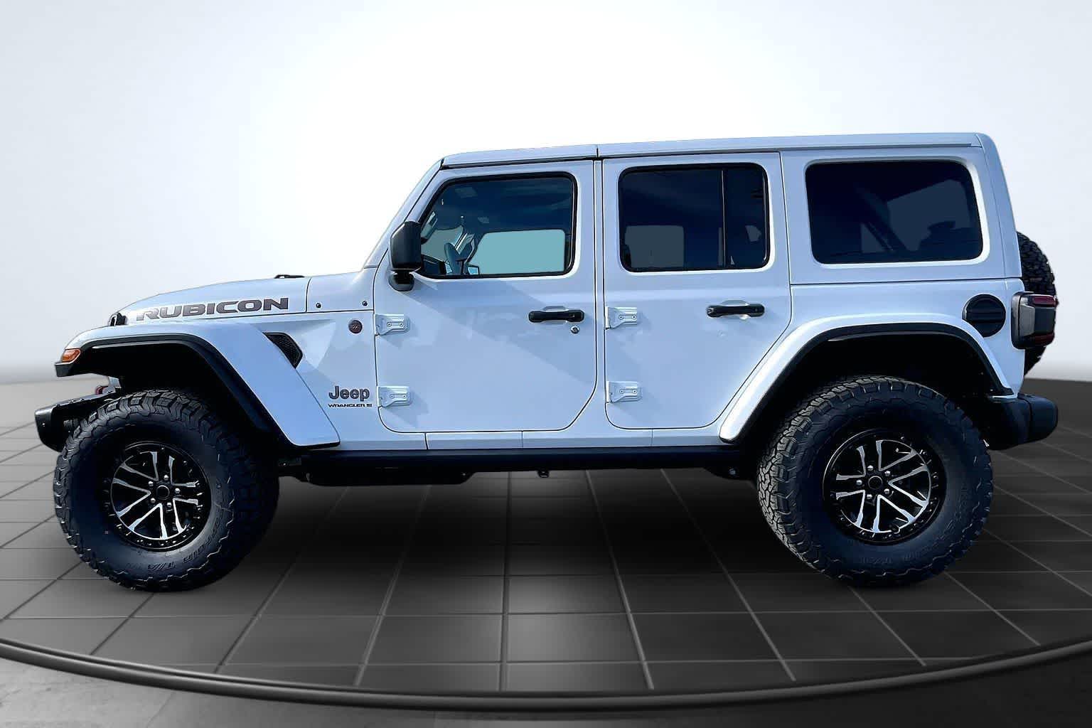 Thumbnail: 2026 Jeep Wrangler - 3