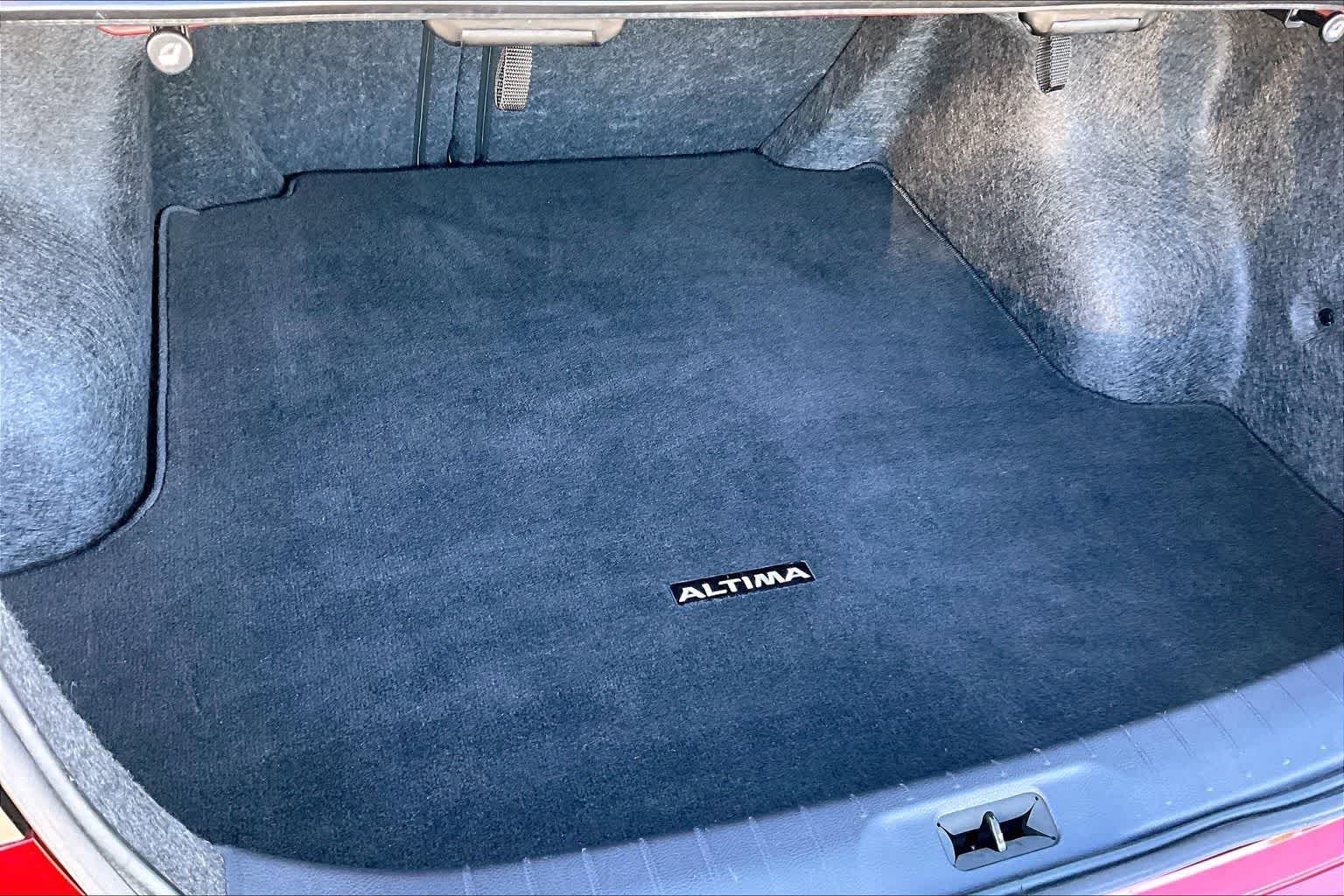 Thumbnail: 2023 Nissan Altima - 19