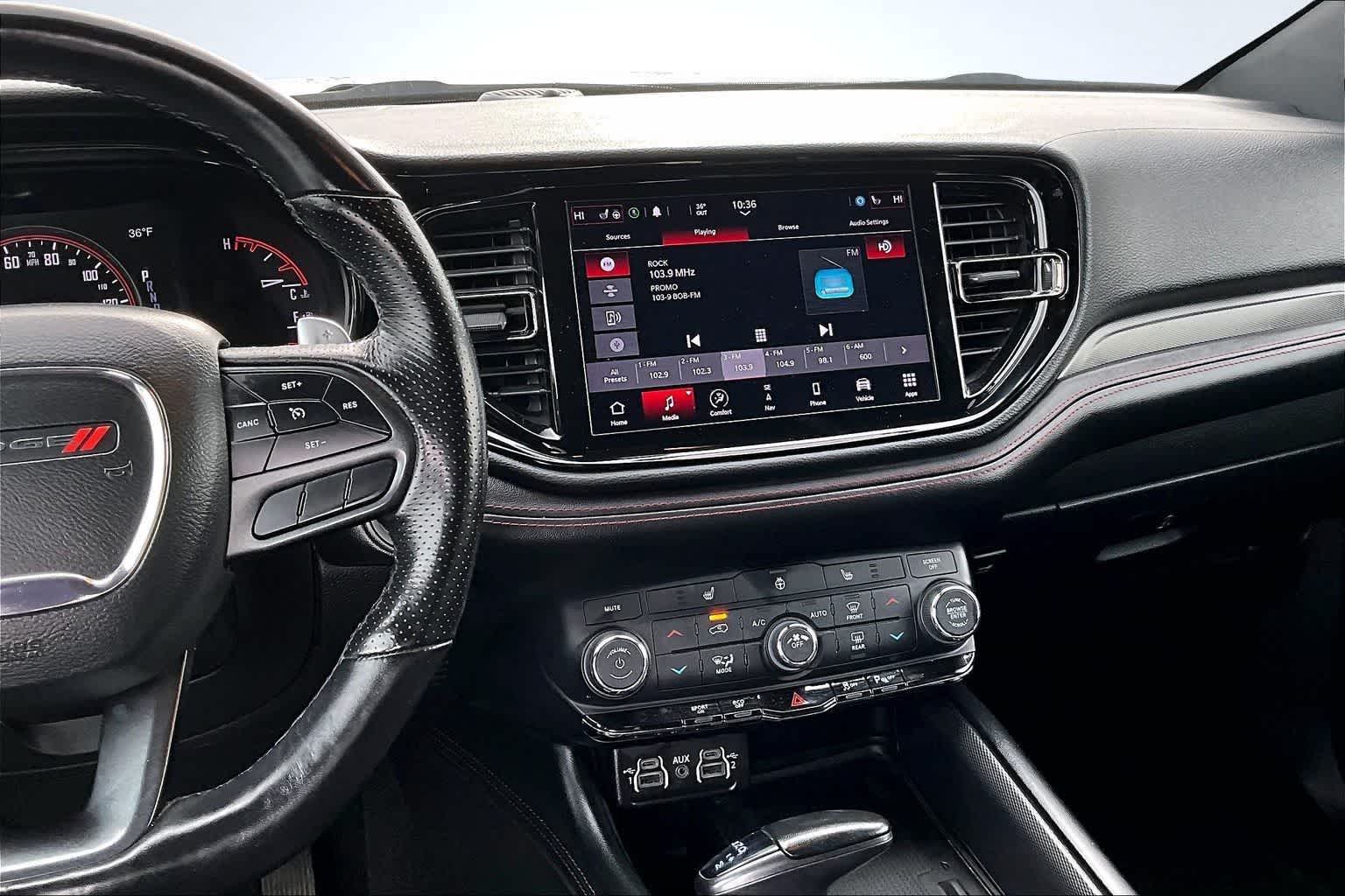 Thumbnail: 2022 Dodge Durango - 16