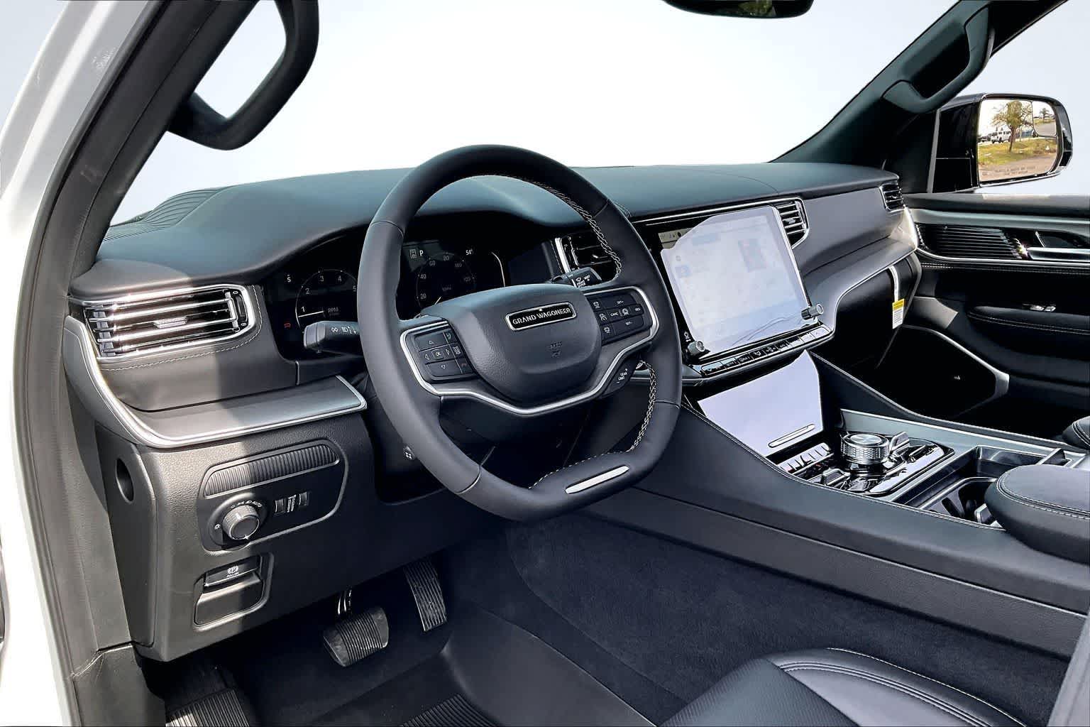 Thumbnail: 2026 Jeep Grand Wagoneer L - 2