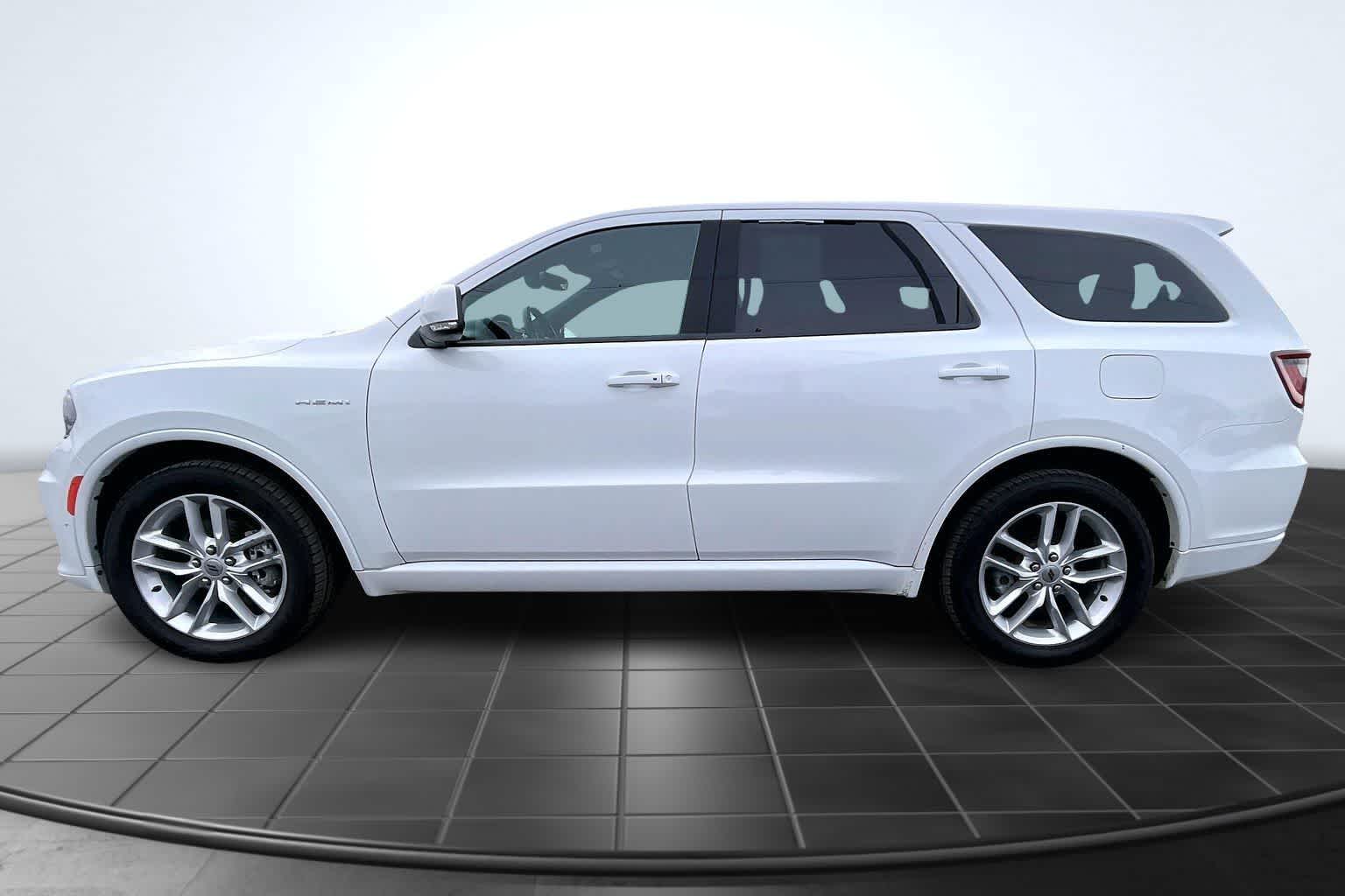 Thumbnail: 2022 Dodge Durango - 3