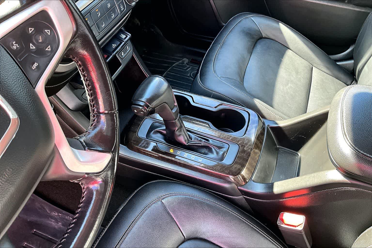 Thumbnail: 2017 GMC Canyon - 17