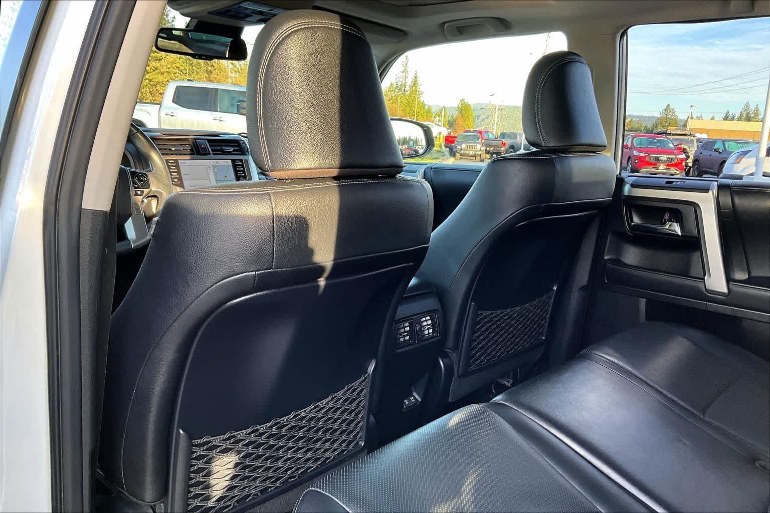 Thumbnail: 2021 Toyota 4Runner - 12