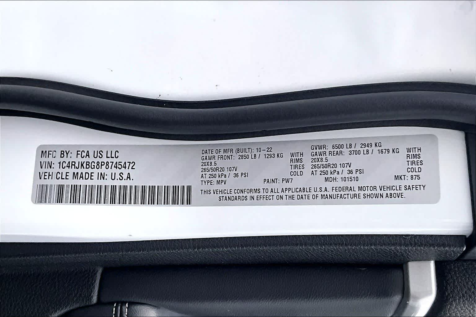 Thumbnail: 2023 Jeep Grand Cherokee L - 20