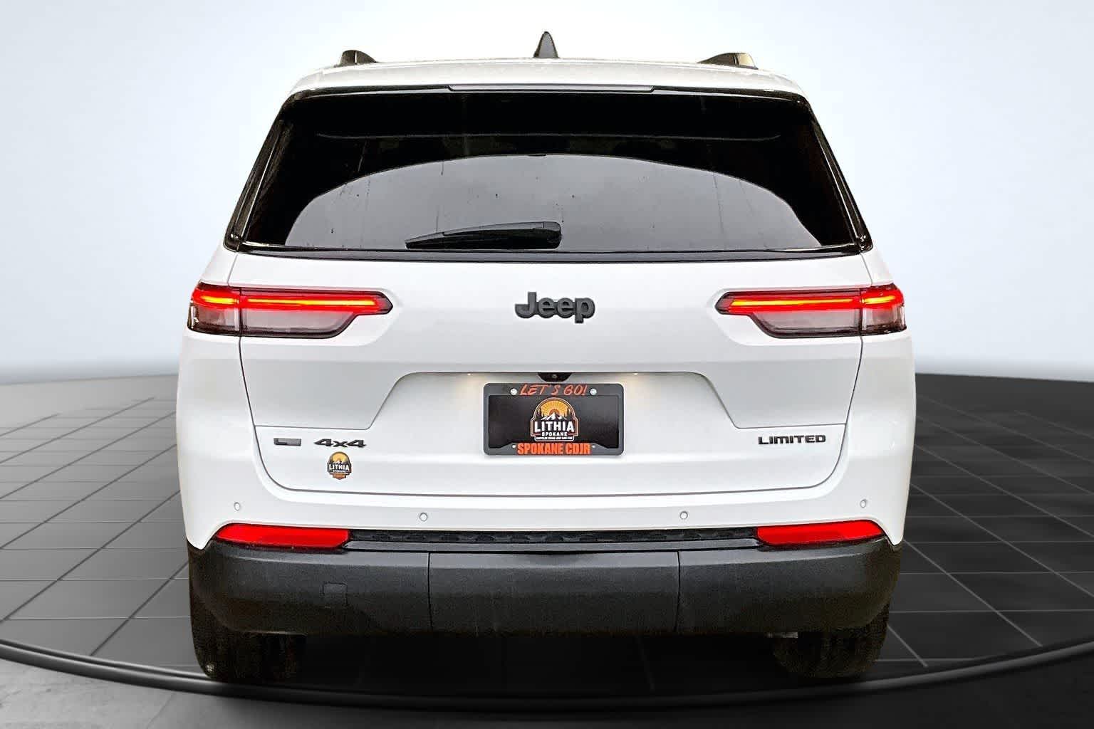 Thumbnail: 2023 Jeep Grand Cherokee L - 3