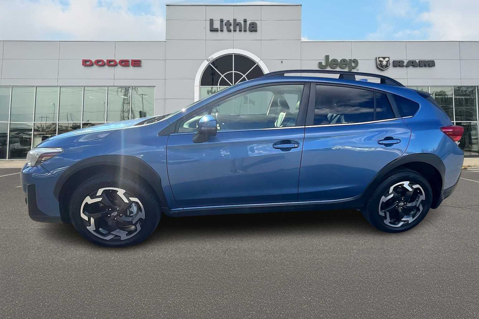 2023 Subaru Crosstrek Limited photo 2