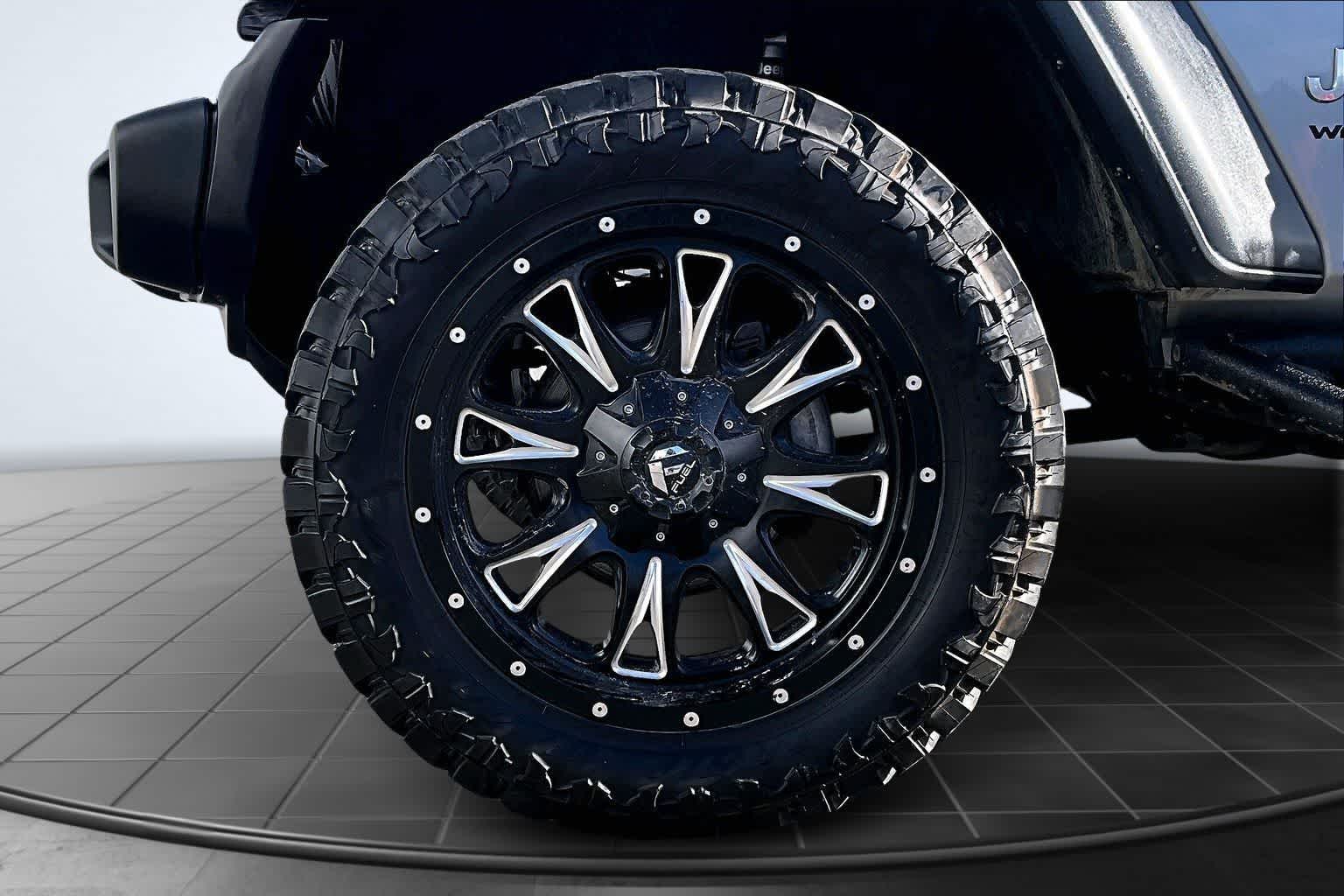 Thumbnail: 2021 Jeep Wrangler - 8