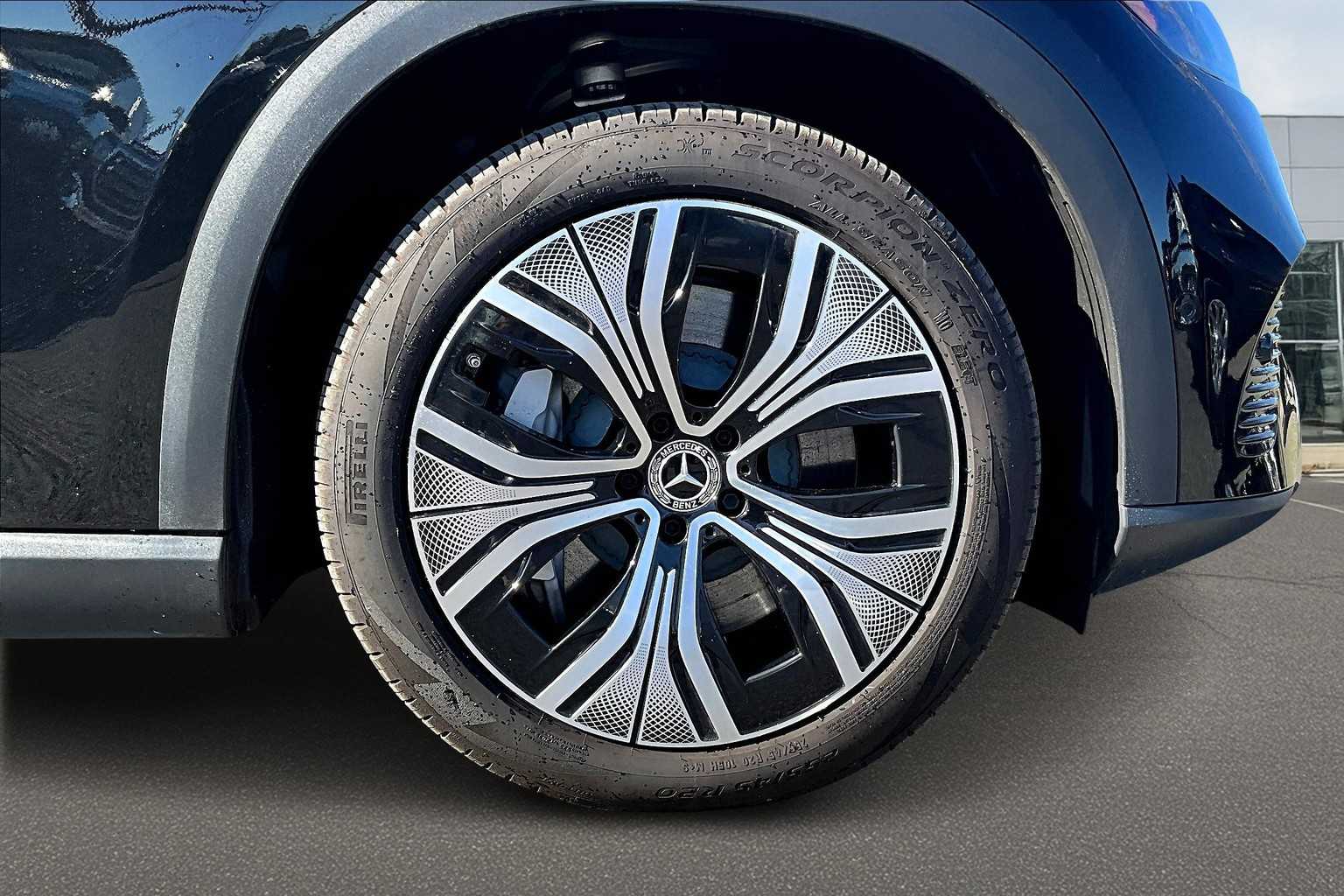 Thumbnail: 2023 Mercedes-Benz EQE - 33
