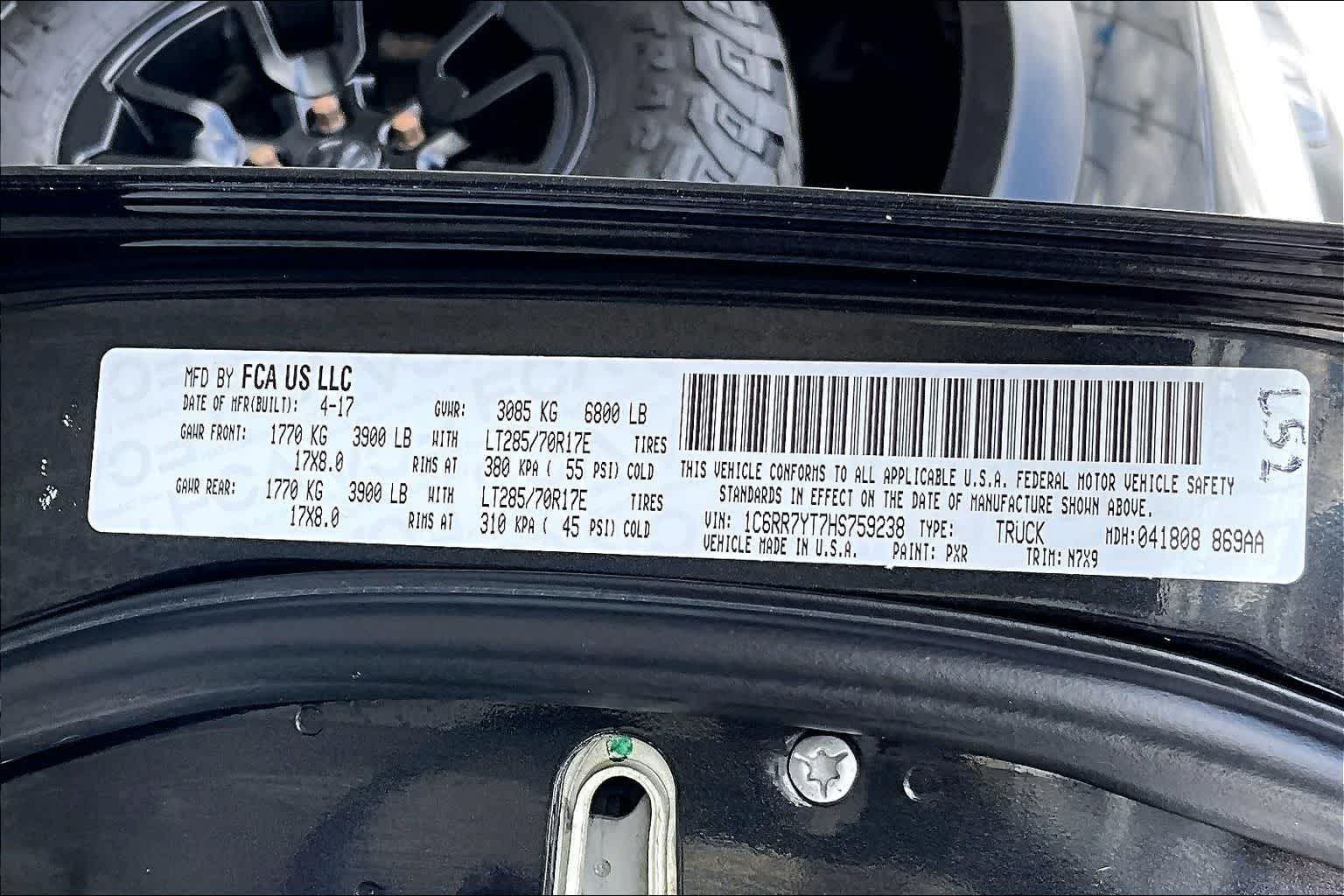 Thumbnail: 2017 RAM 1500 - 21