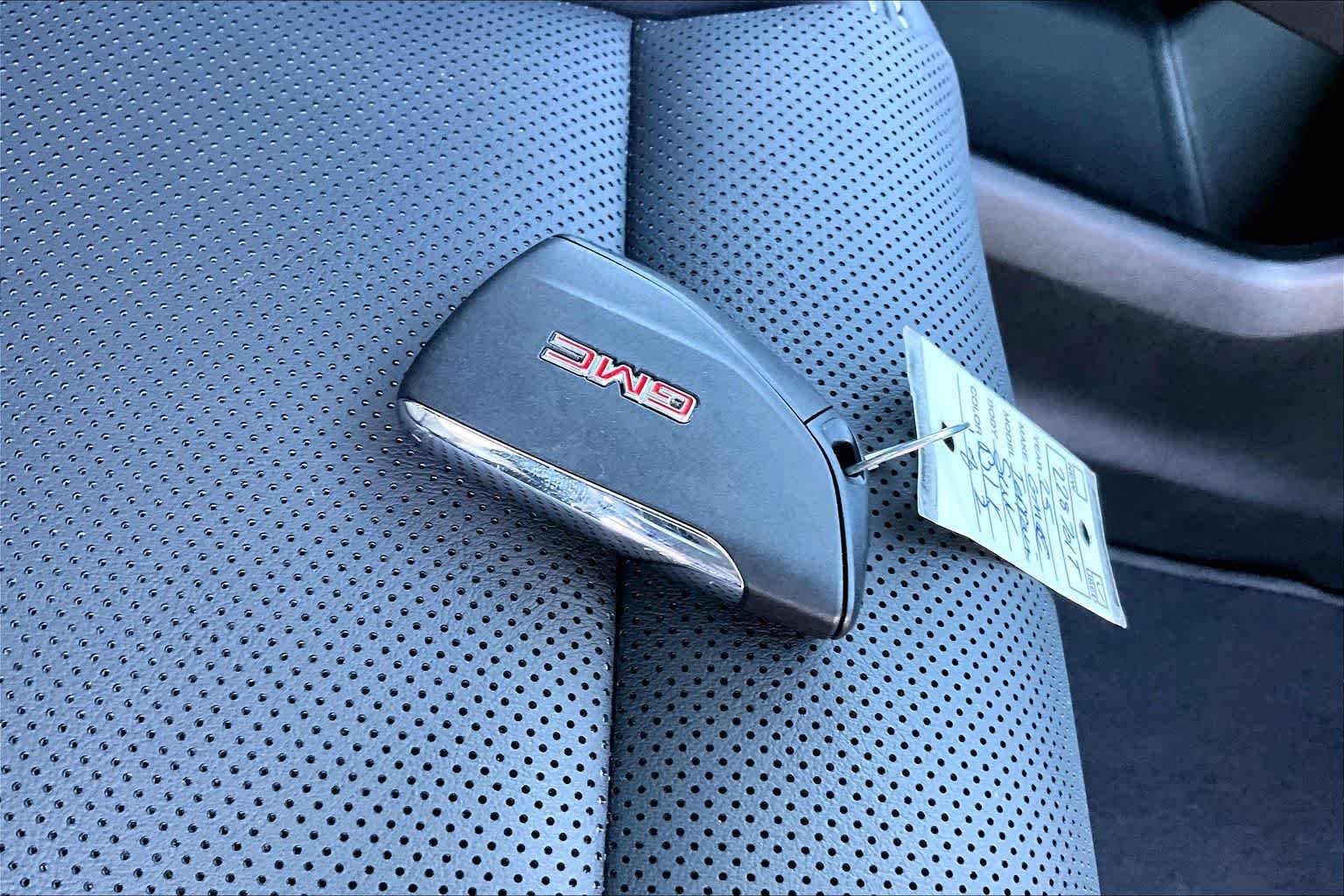 Thumbnail: 2025 GMC Terrain - 20