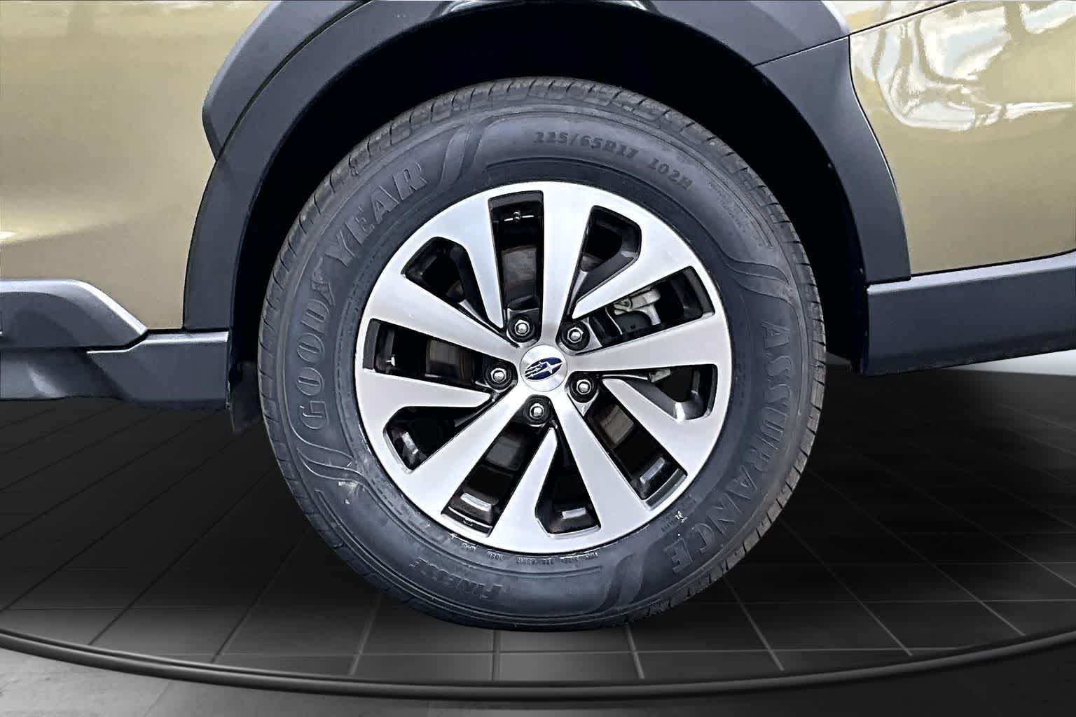 Thumbnail: 2025 Subaru Outback - 36