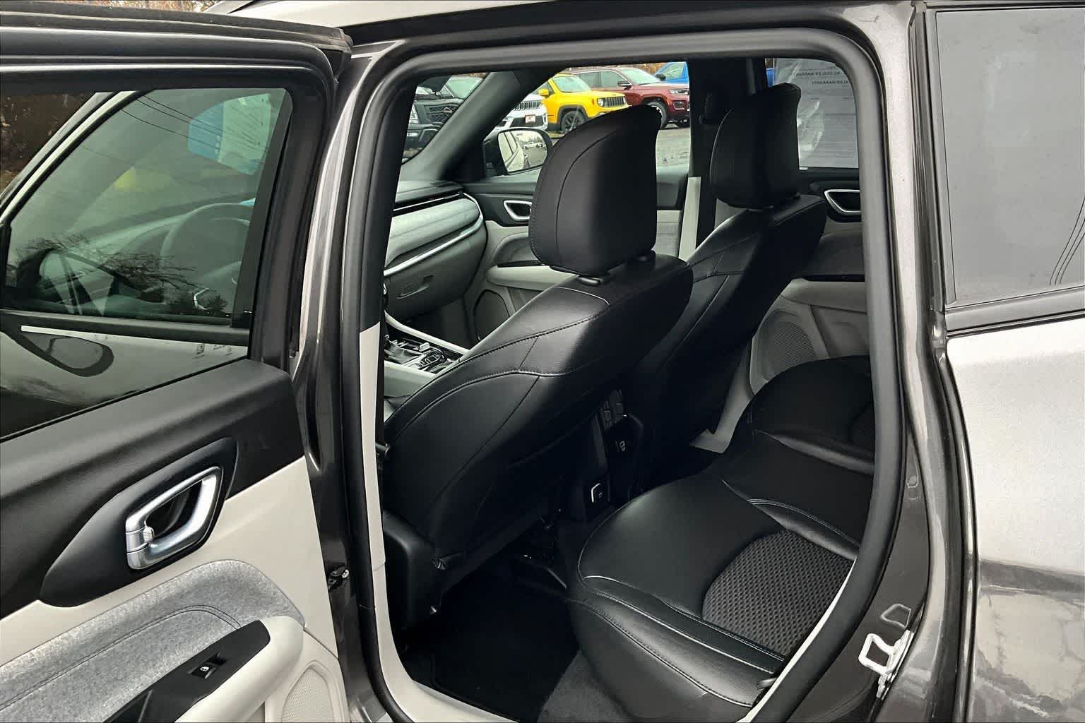 Thumbnail: 2024 Jeep Compass - 12