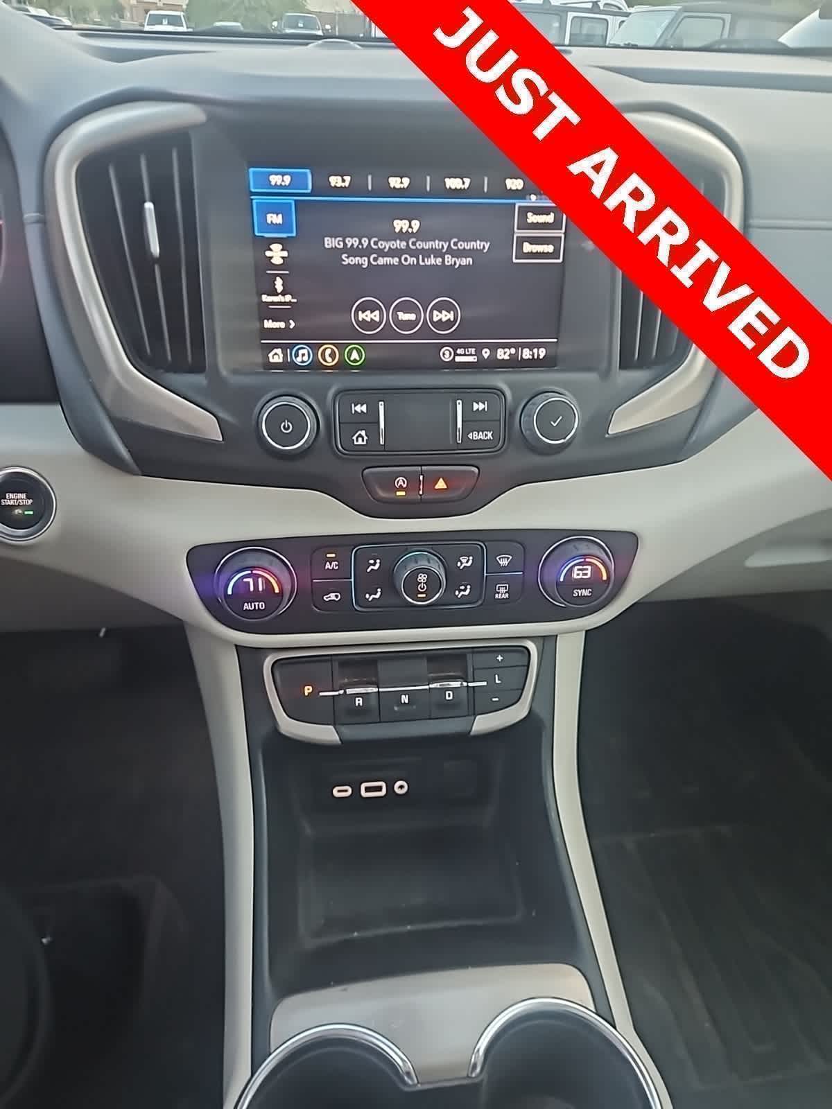 Thumbnail: 2022 GMC Terrain - 10