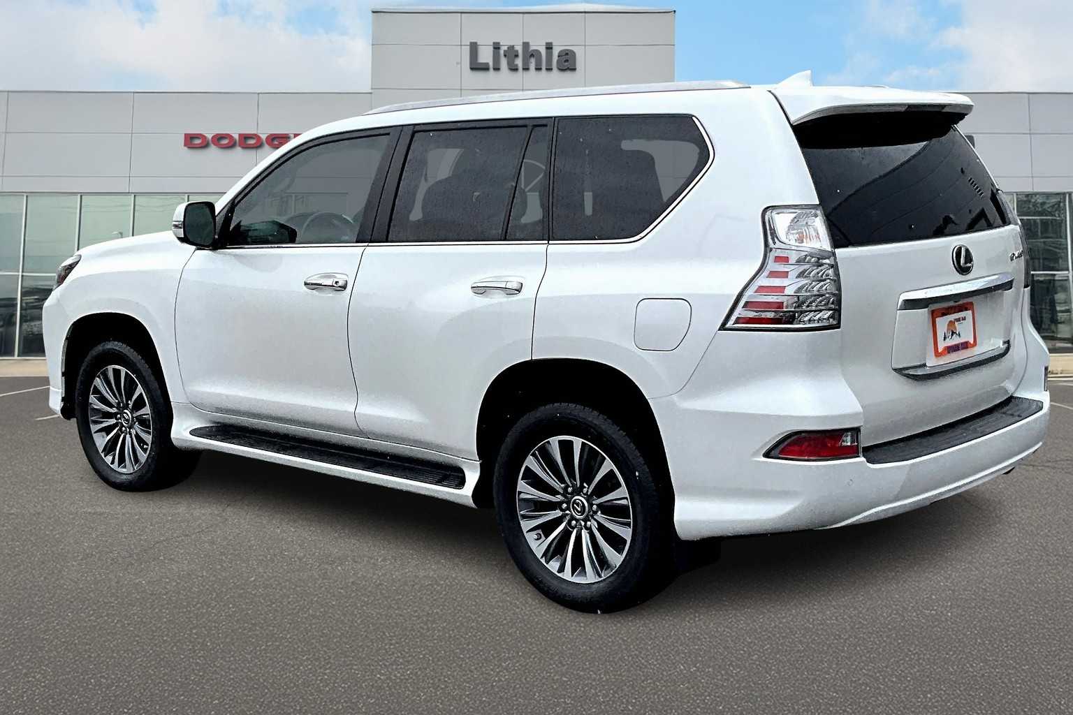 2023 Lexus GX 460 Luxury photo 4