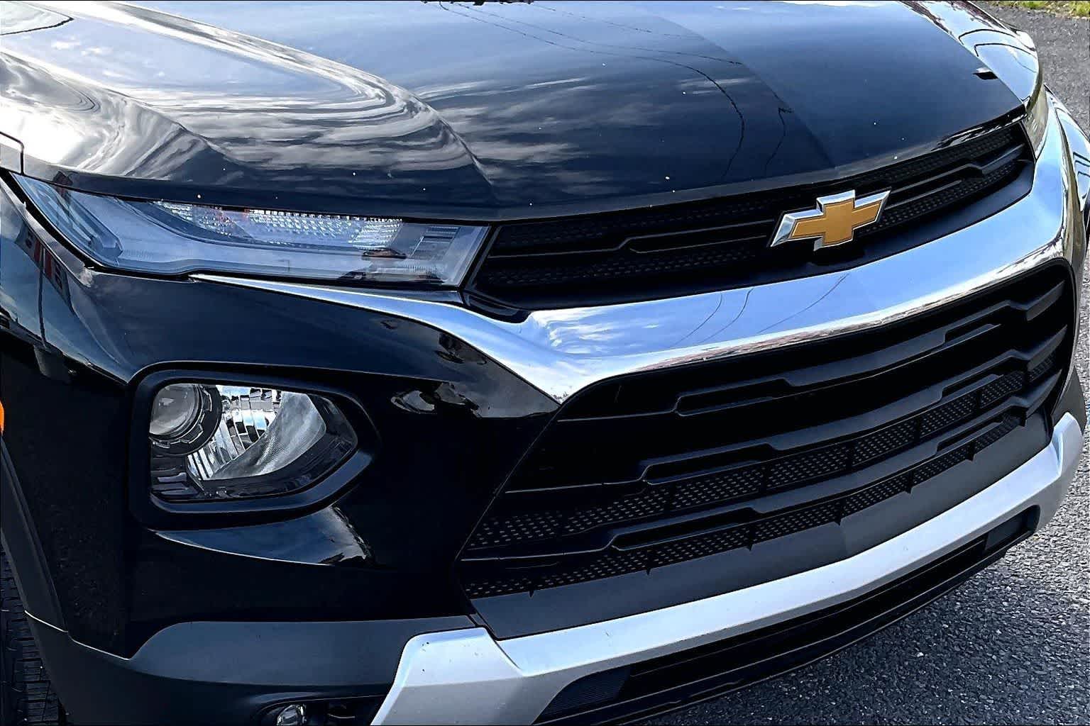 Thumbnail: 2023 Chevrolet TrailBlazer - 32