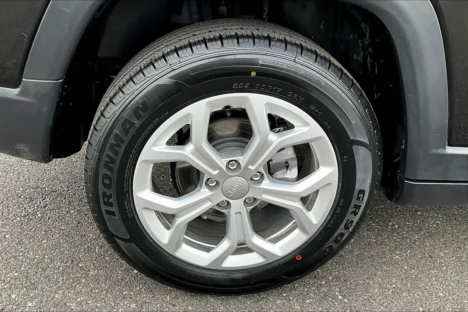 Thumbnail: 2024 Jeep Compass - 35