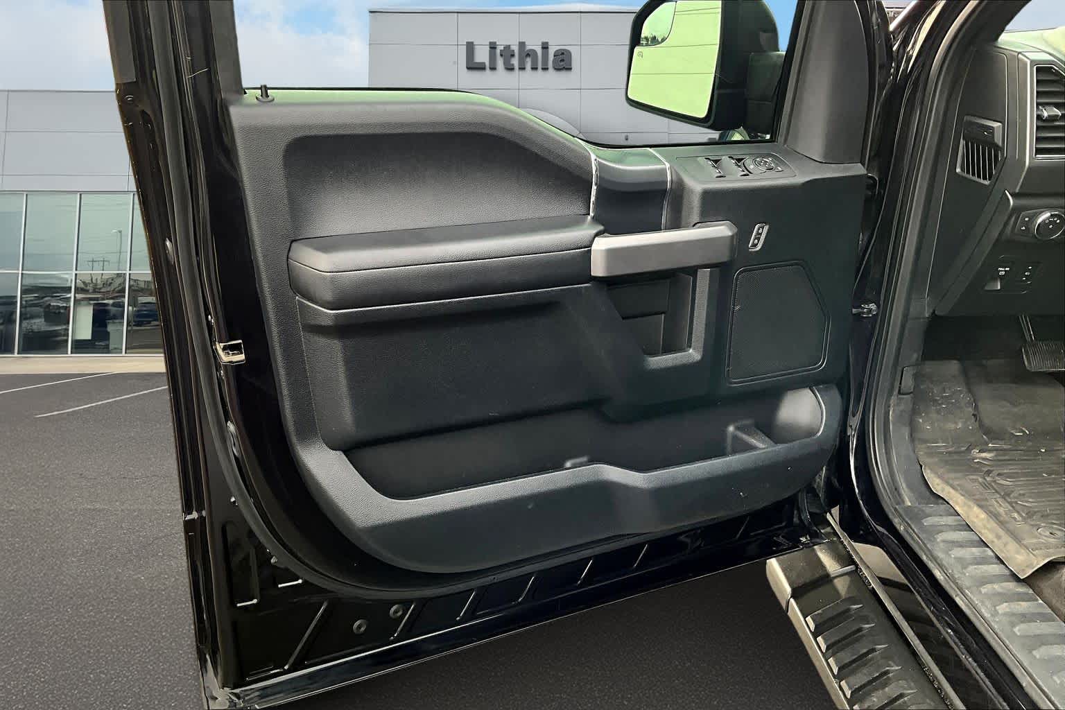 Thumbnail: 2020 Ford F-150 - 28