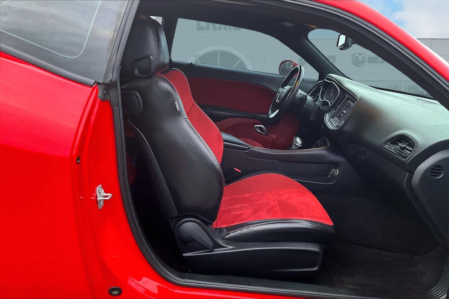 Thumbnail: 2018 Dodge Challenger - 13