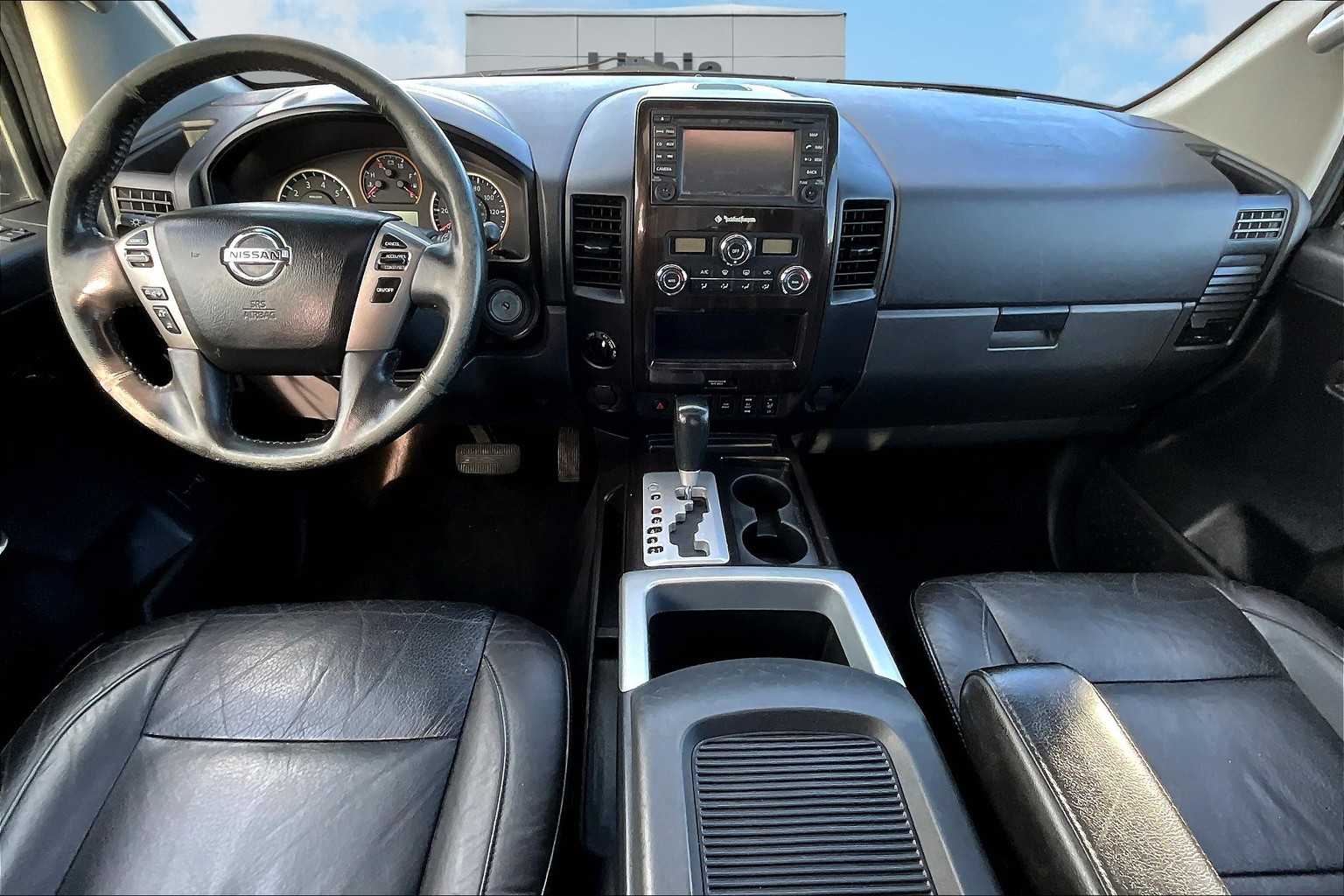 Thumbnail: 2014 Nissan Titan - 10