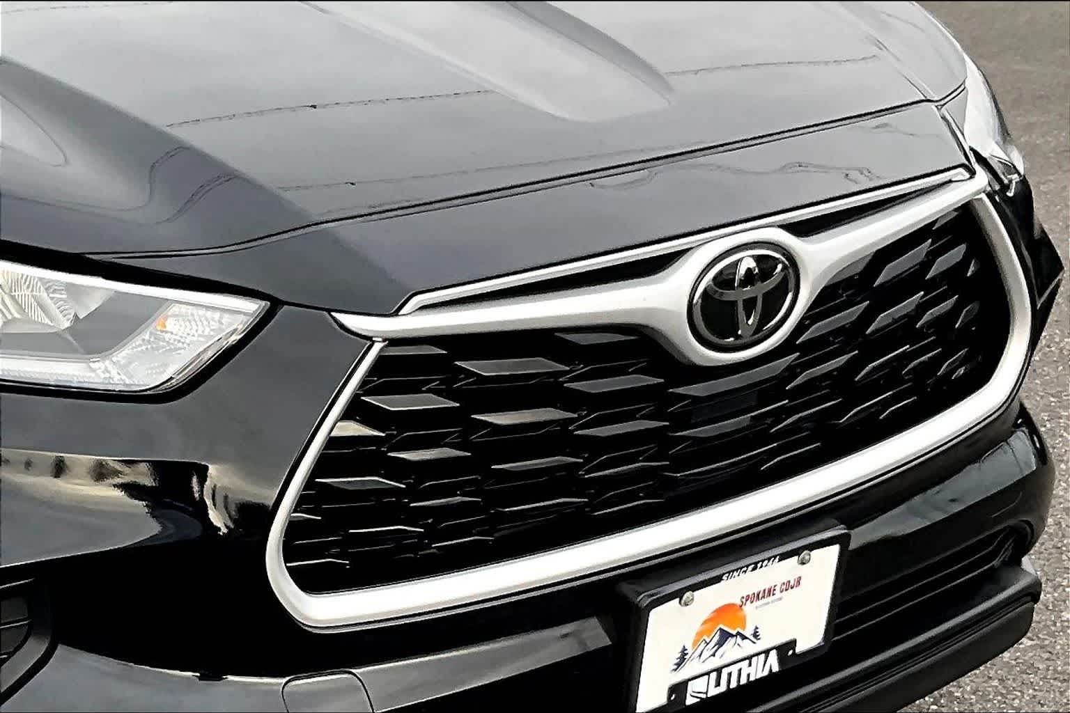 Thumbnail: 2020 Toyota Highlander - 33