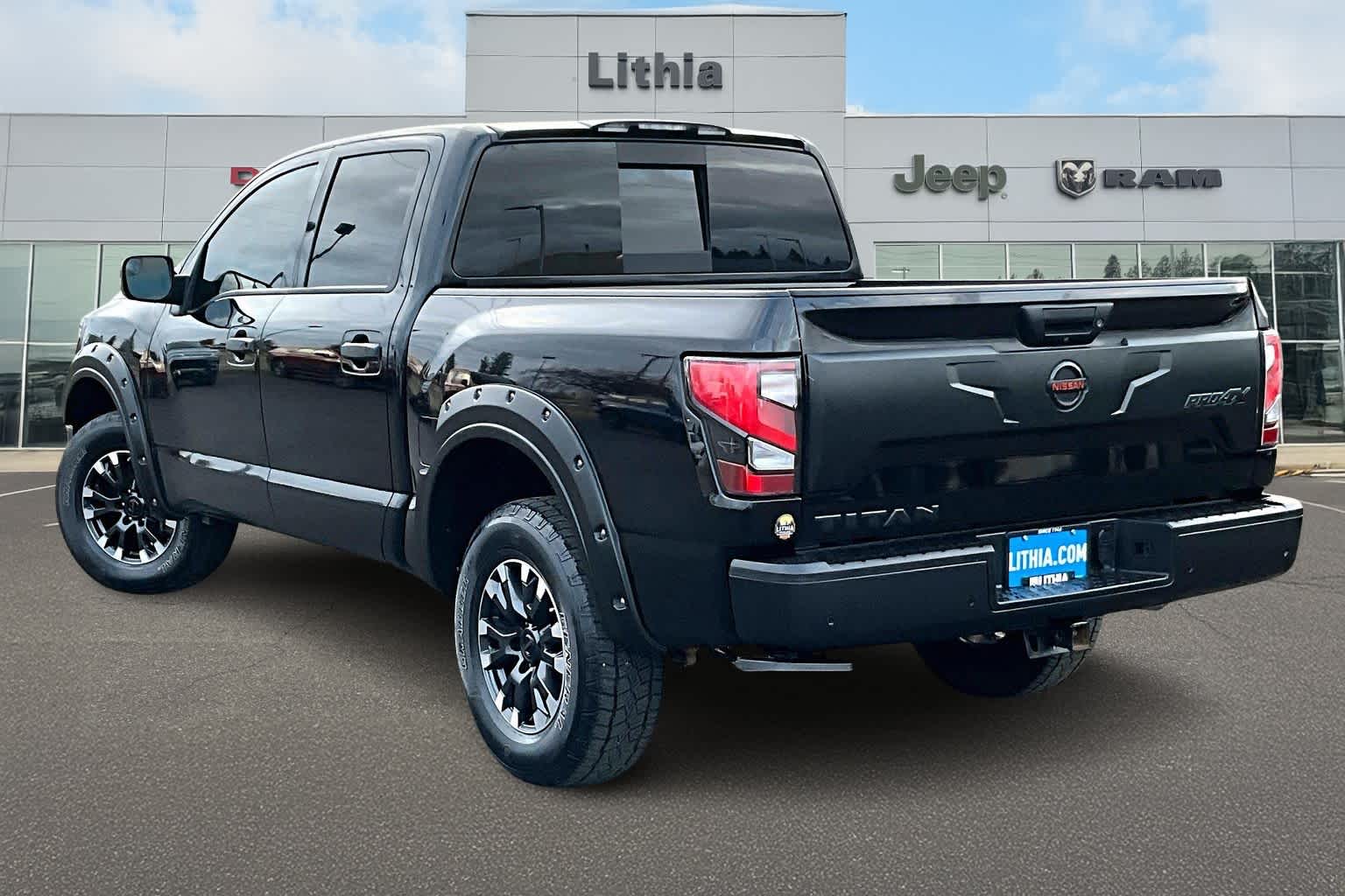Thumbnail: 2021 Nissan Titan - 4