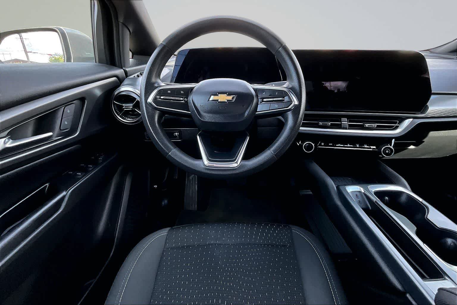 Thumbnail: 2025 Chevrolet Equinox - 15