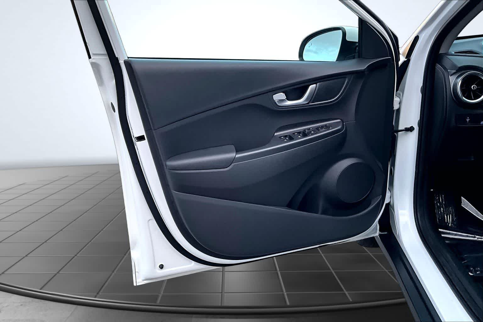 Thumbnail: 2023 Hyundai Kona - 27