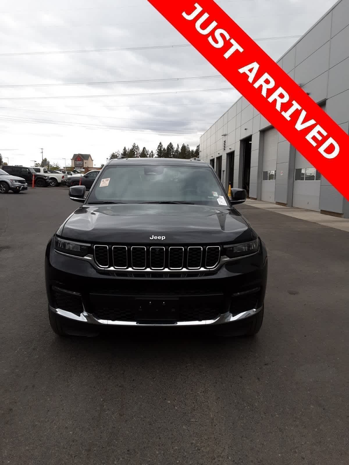 Thumbnail: 2024 Jeep Grand Cherokee L - 2