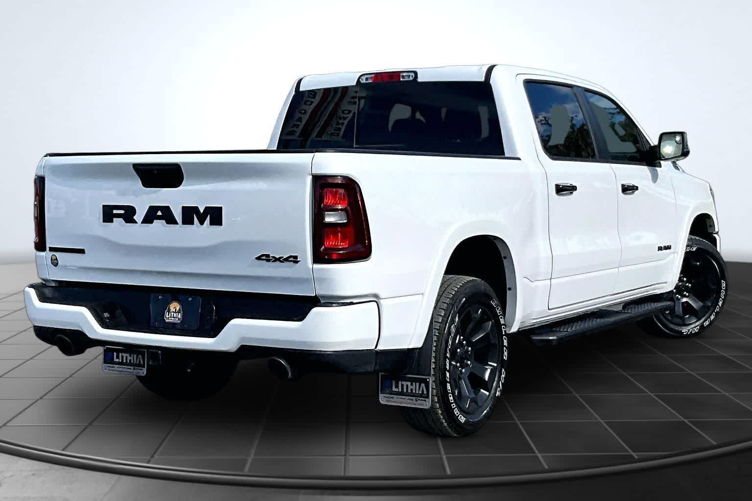 Thumbnail: 2025 RAM 1500 - 22