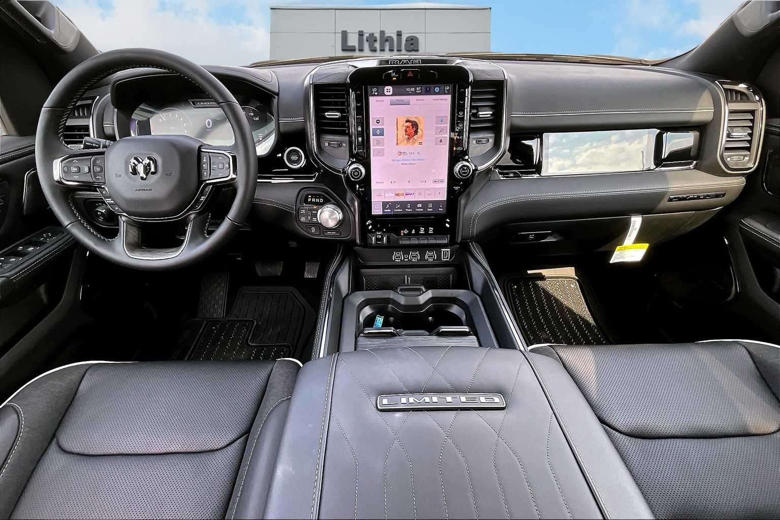 Thumbnail: 2026 RAM 1500 - 10