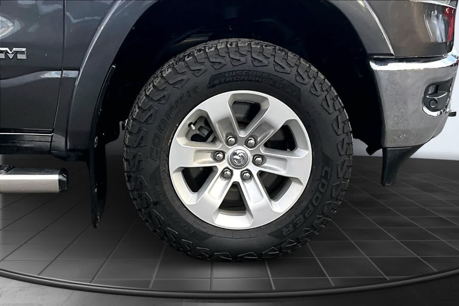 Thumbnail: 2022 RAM 1500 - 34