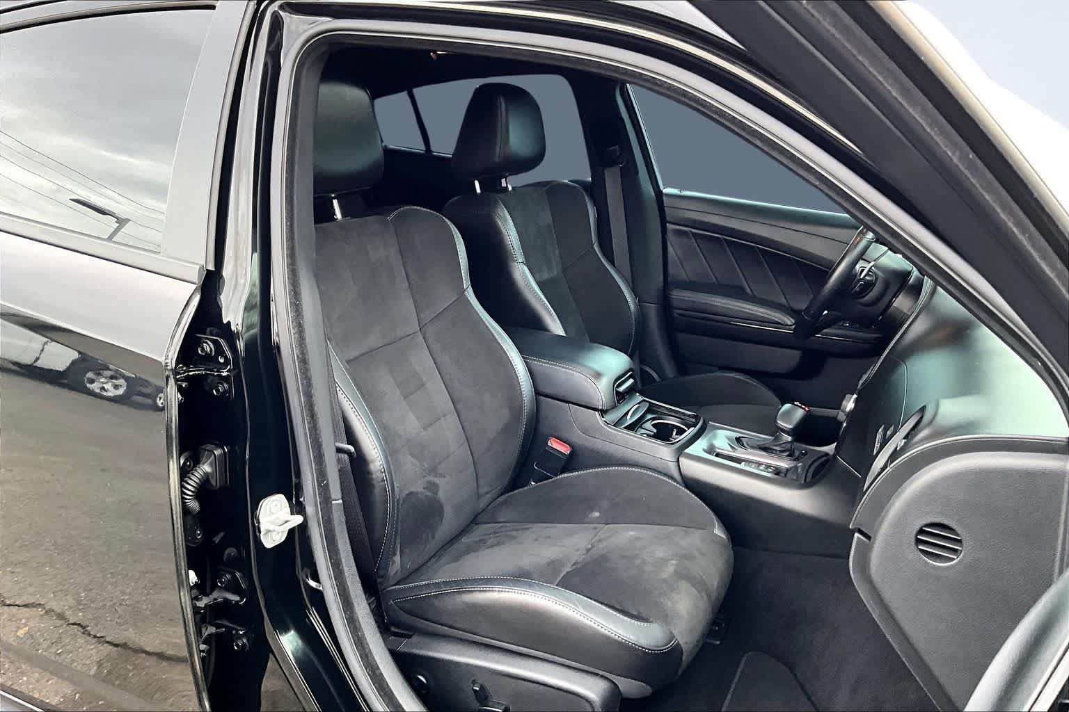 Thumbnail: 2020 Dodge Charger - 14