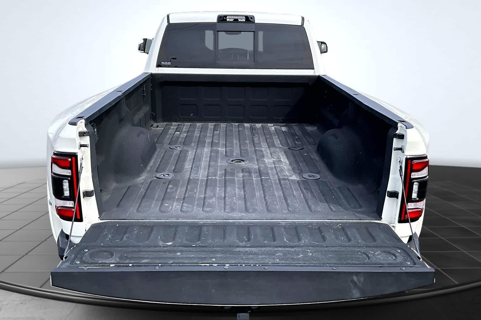 Thumbnail: 2021 RAM 3500 - 19