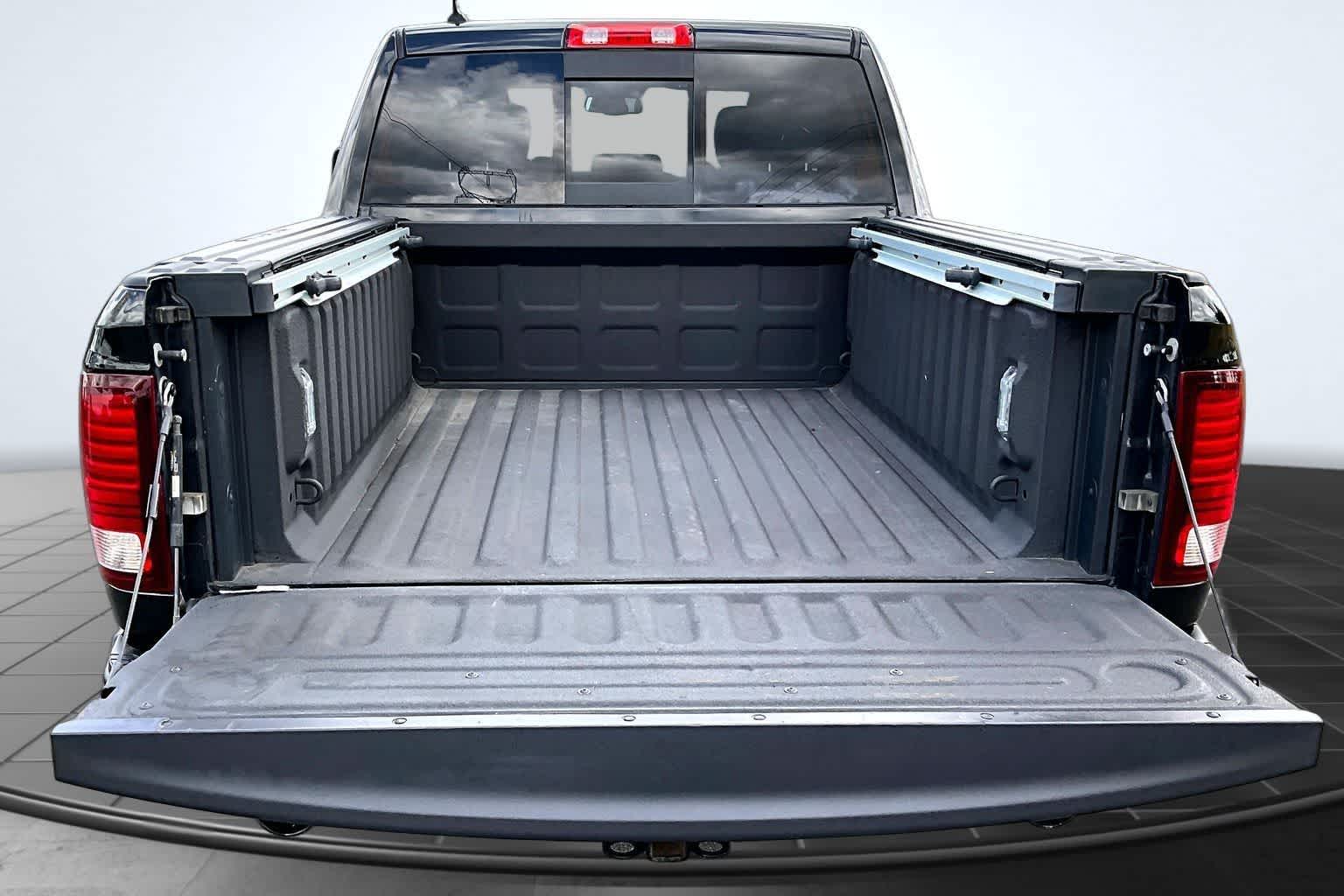 Thumbnail: 2017 RAM 1500 - 19