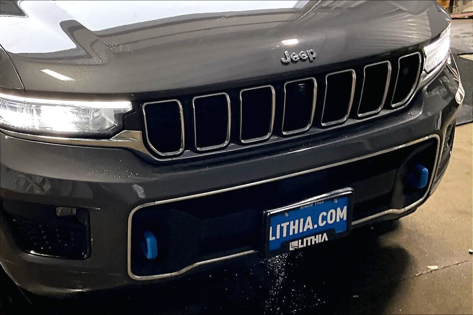 Thumbnail: 2022 Jeep Grand Cherokee - 33