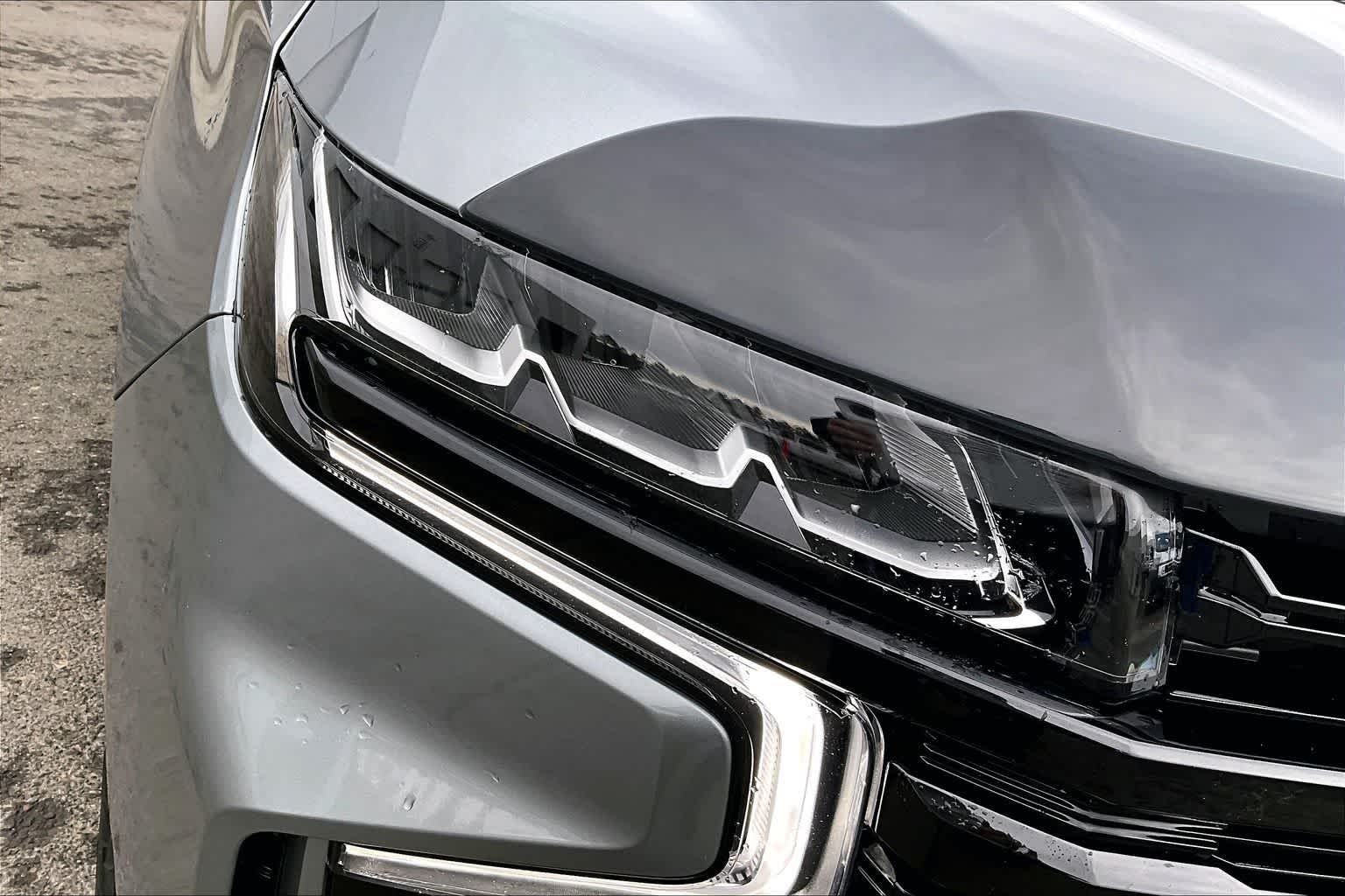 Thumbnail: 2024 Chevrolet Tahoe - 31