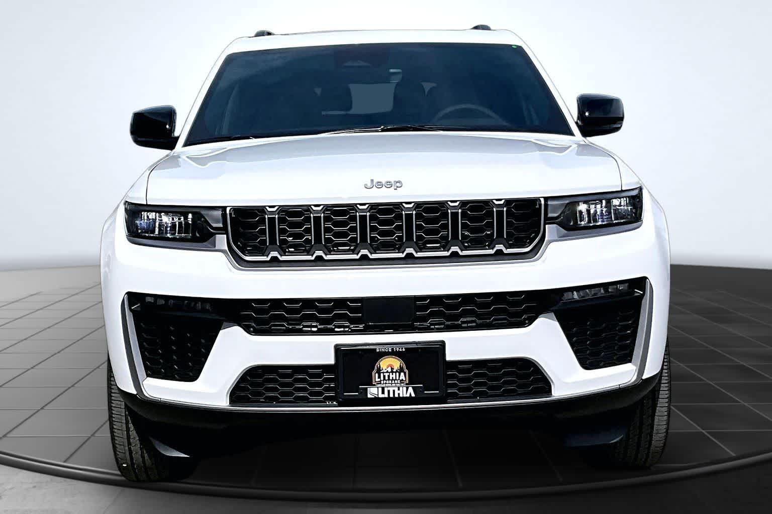 Thumbnail: 2026 Jeep Grand Cherokee L - 6