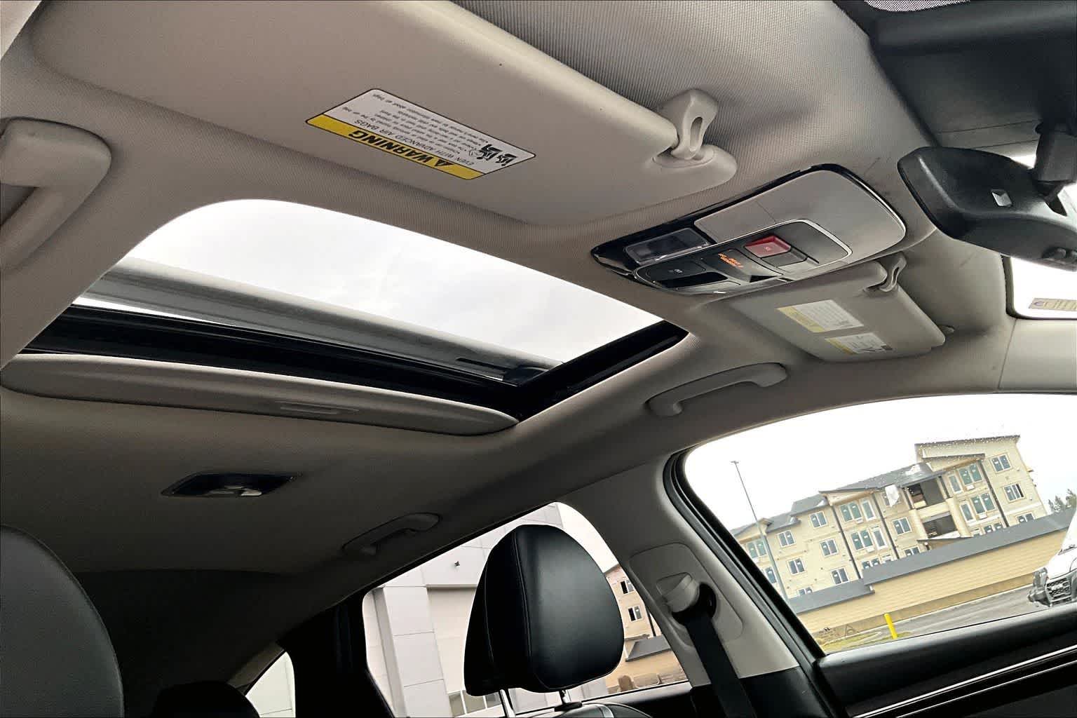 Thumbnail: 2022 Hyundai Tucson - 30