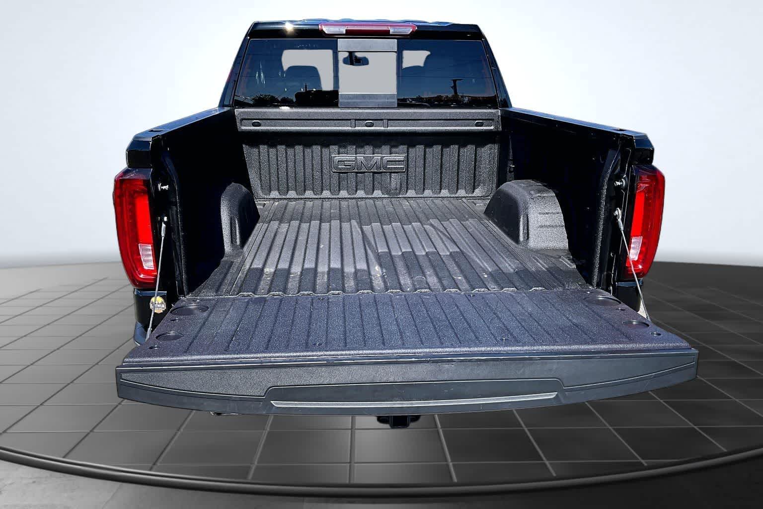 Thumbnail: 2023 GMC Sierra 1500 - 18